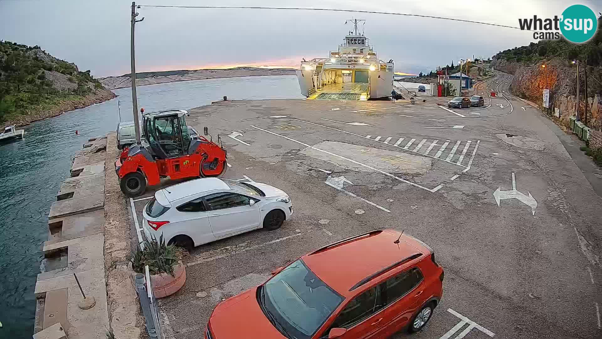 Webcam port de ferry de Prizna – vers l’île de Pag