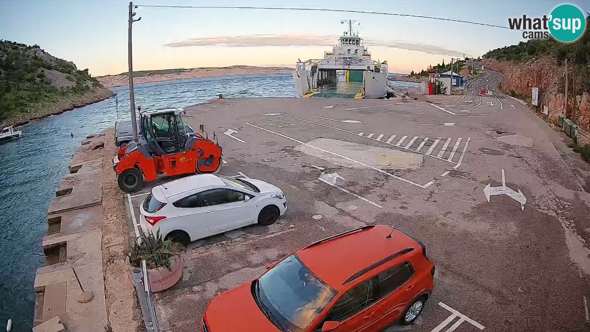 Webcam Fährhafen Prizna – zur Insel Pag