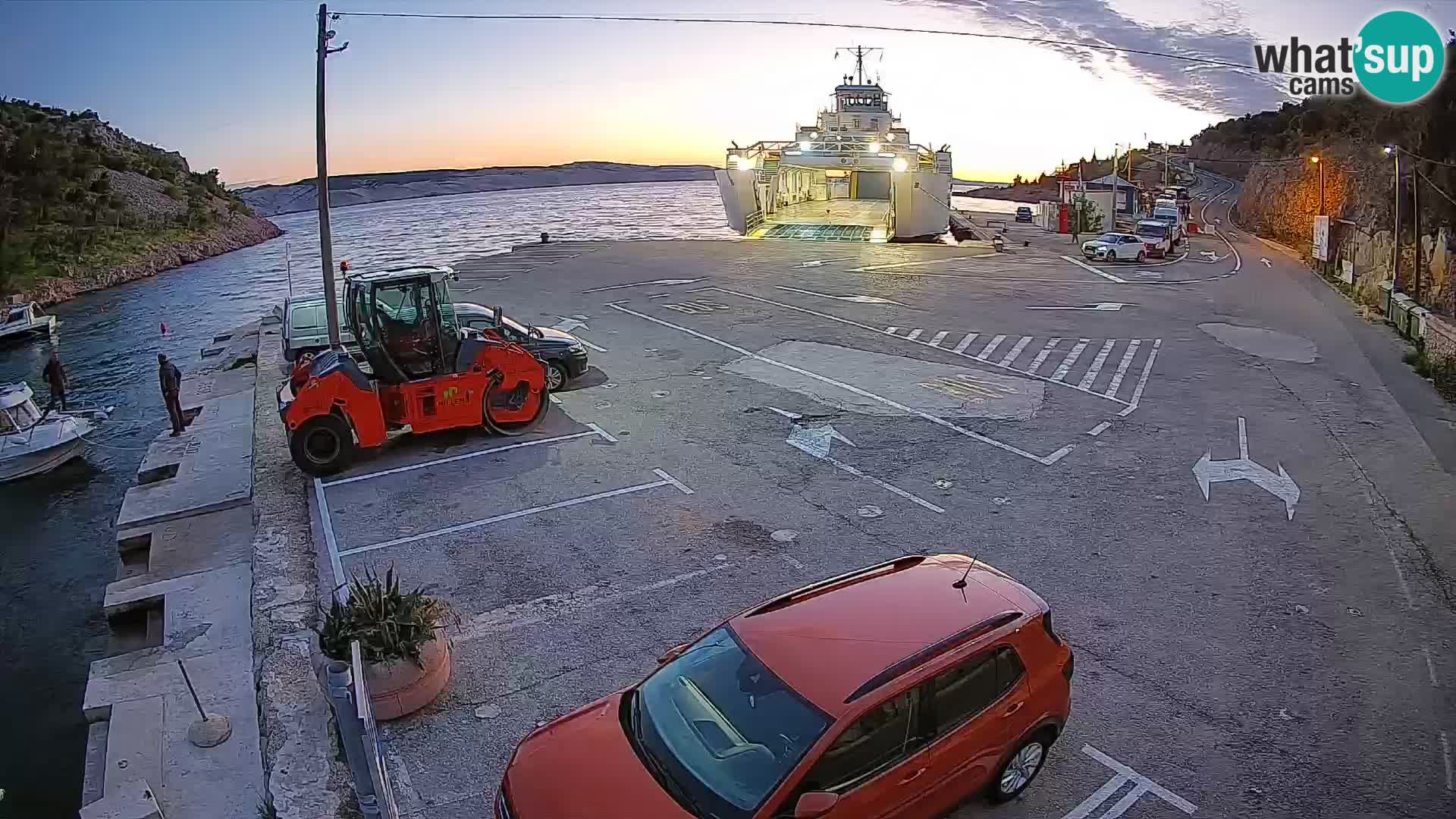 Webcam Prizna ferry port to Pag island