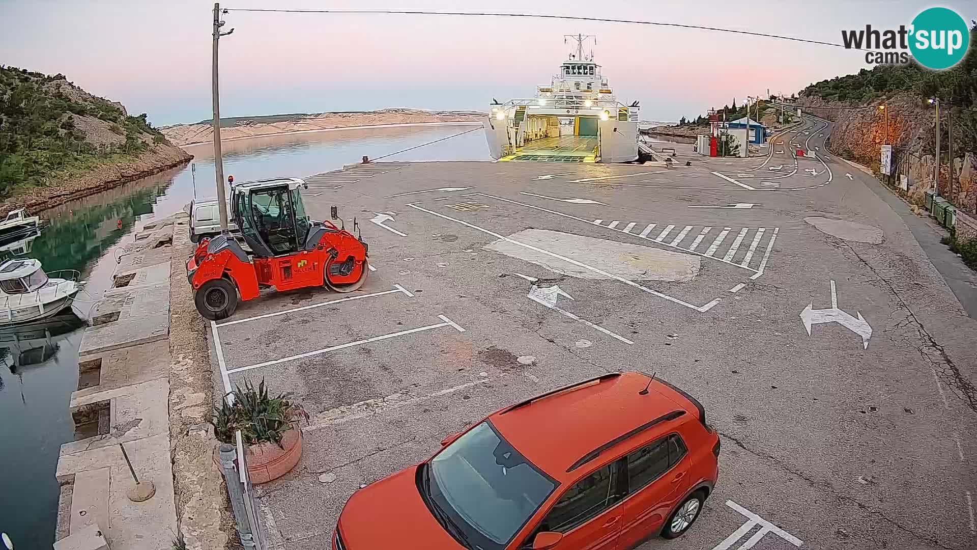 Webcam port de ferry de Prizna – vers l’île de Pag