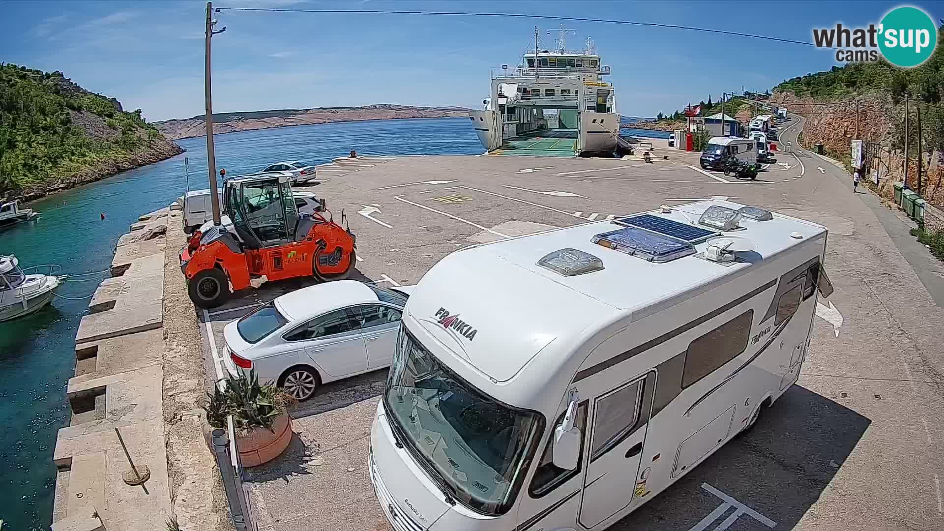 Webcam Prizna ferry port to Pag island