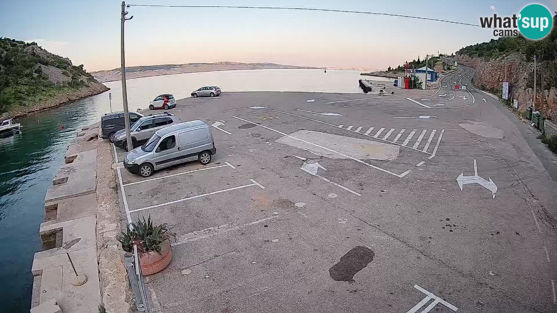 Webcam Fährhafen Prizna – zur Insel Pag