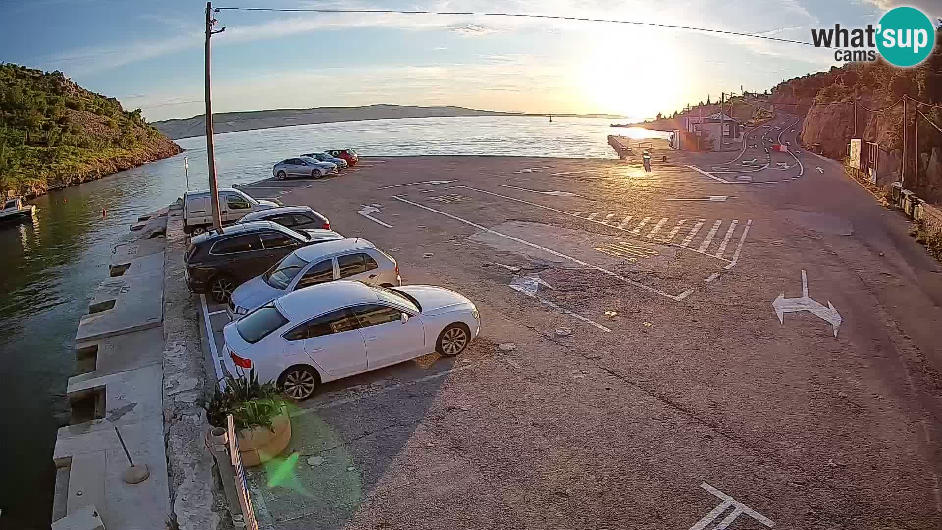 Webcam Prizna ferry port to Pag island