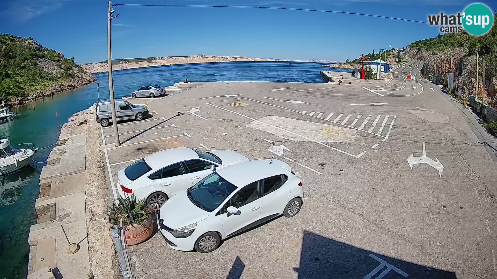 Webcam Prizna ferry port to Pag island