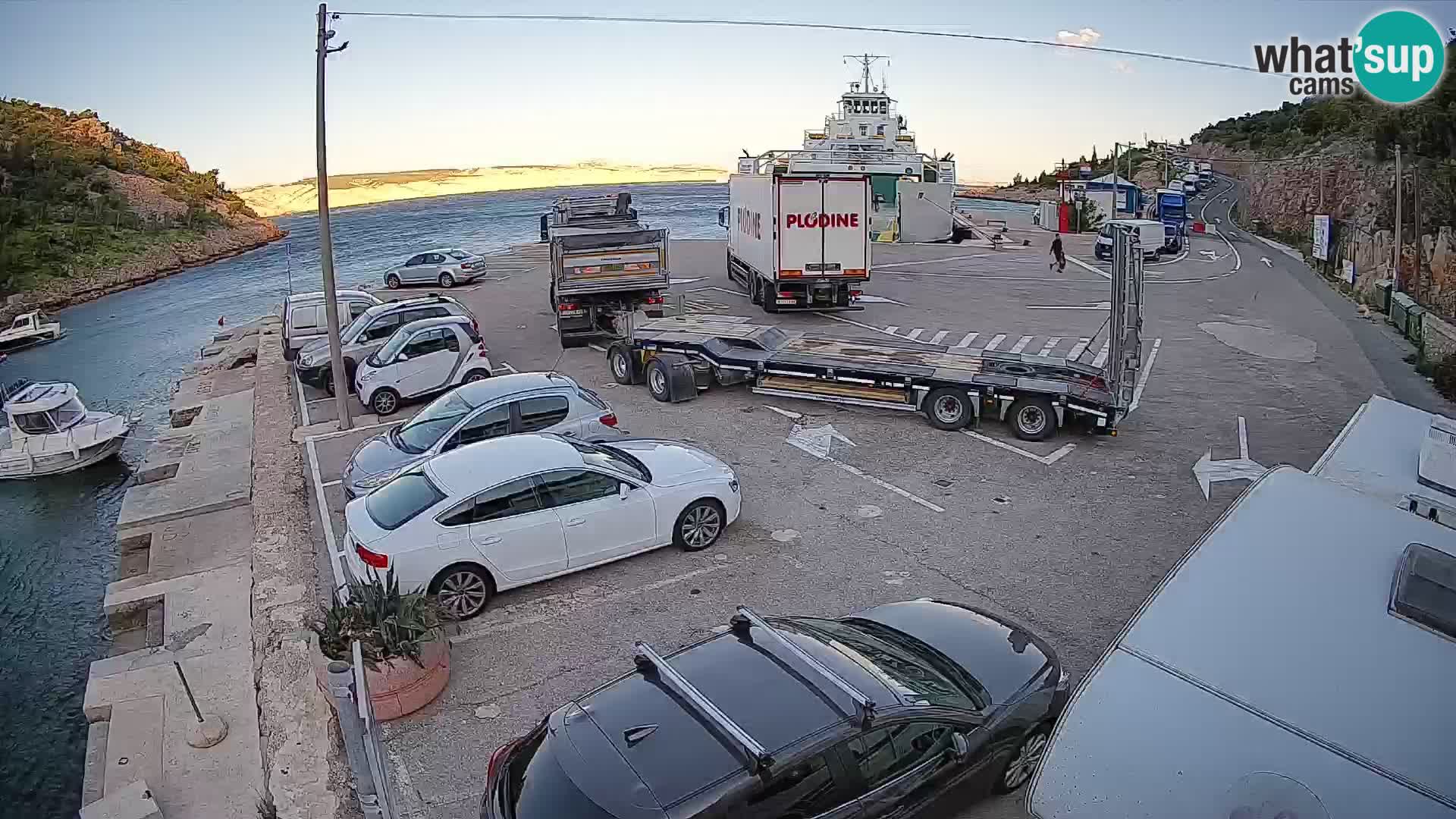 Webcam Prizna ferry port to Pag island