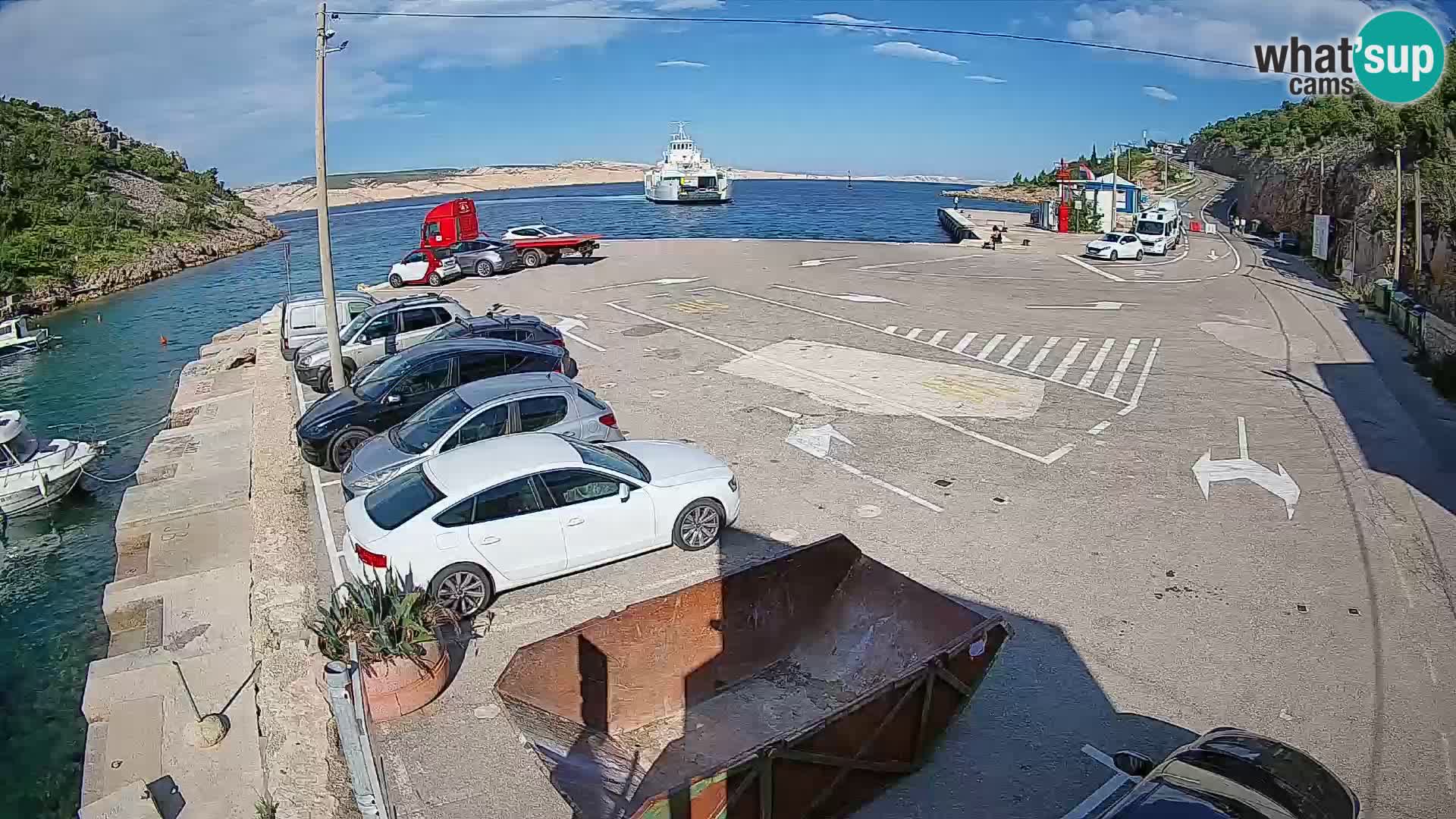 Webcam Prizna ferry port to Pag island