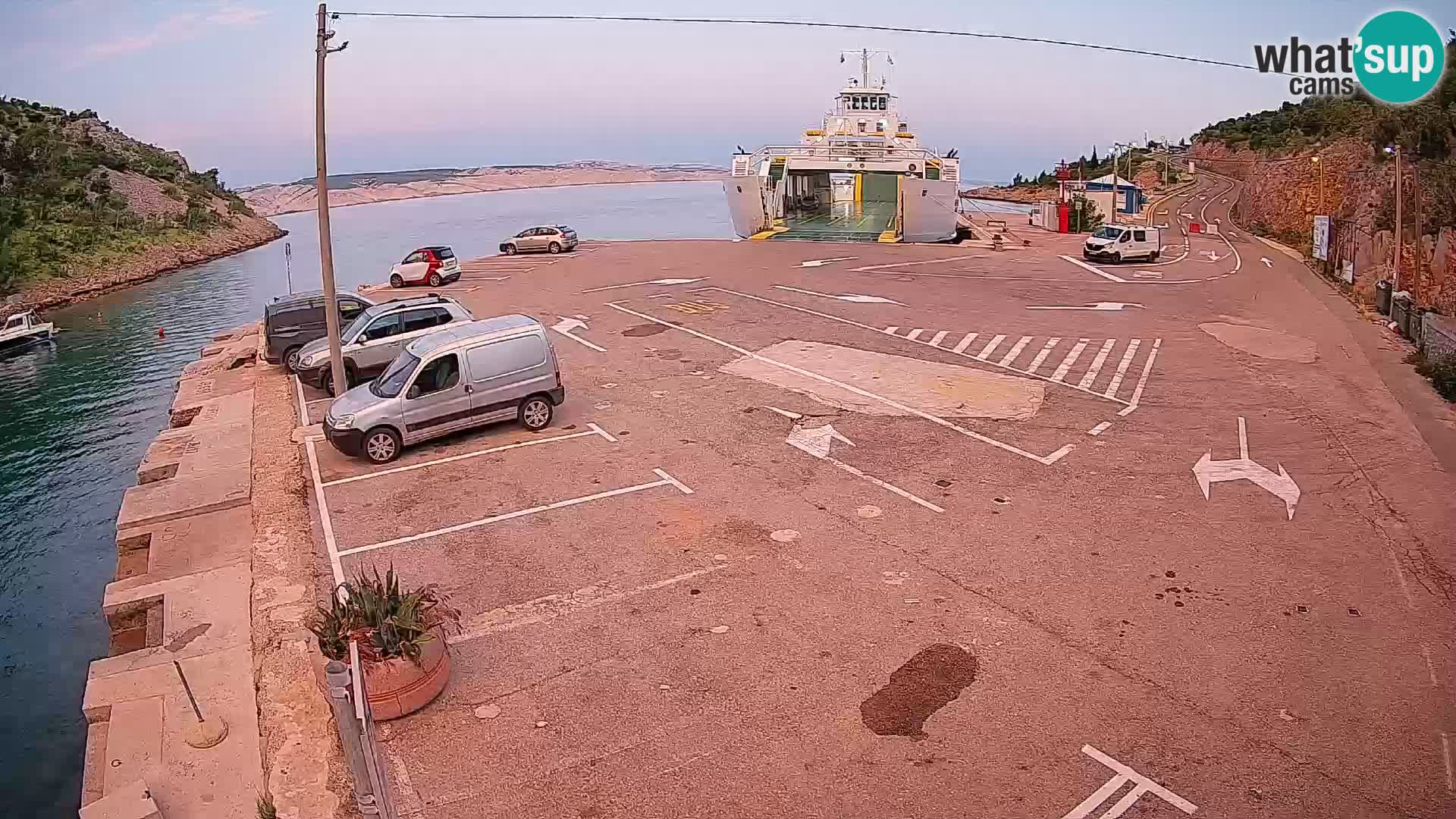 Webcam Fährhafen Prizna – zur Insel Pag