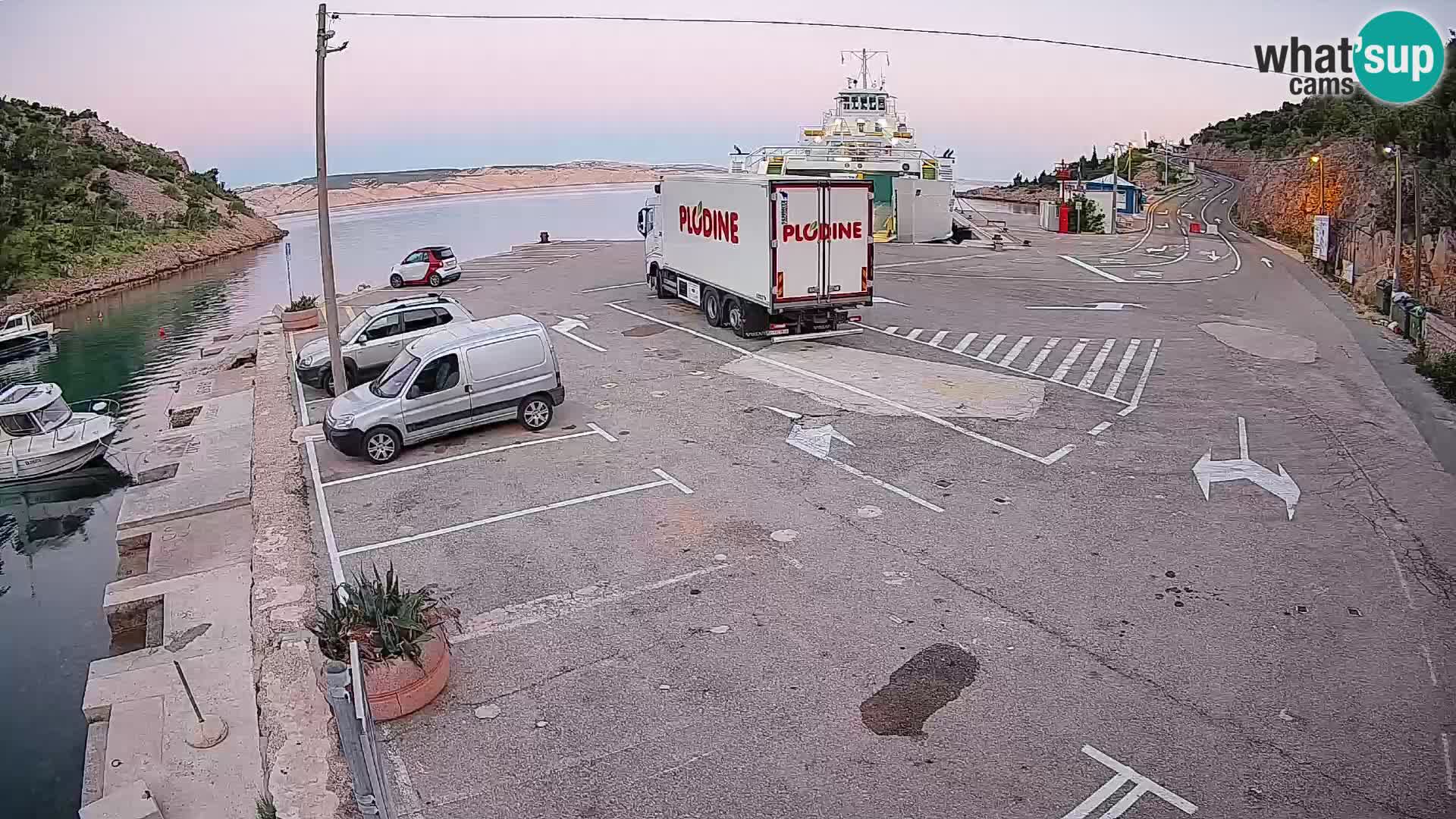 Webcam Prizna ferry port to Pag island