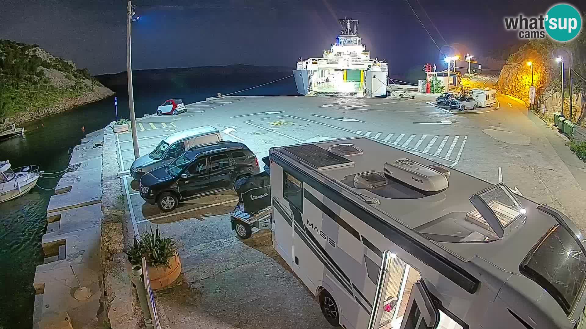 Webcam Fährhafen Prizna – zur Insel Pag