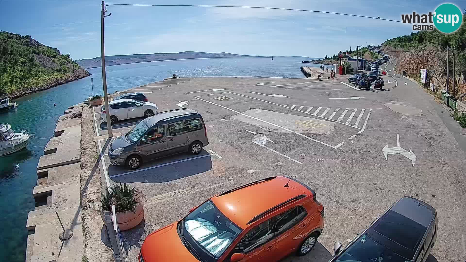Webcam del puerto de ferris de Prizna – hacia la isla de Pag
