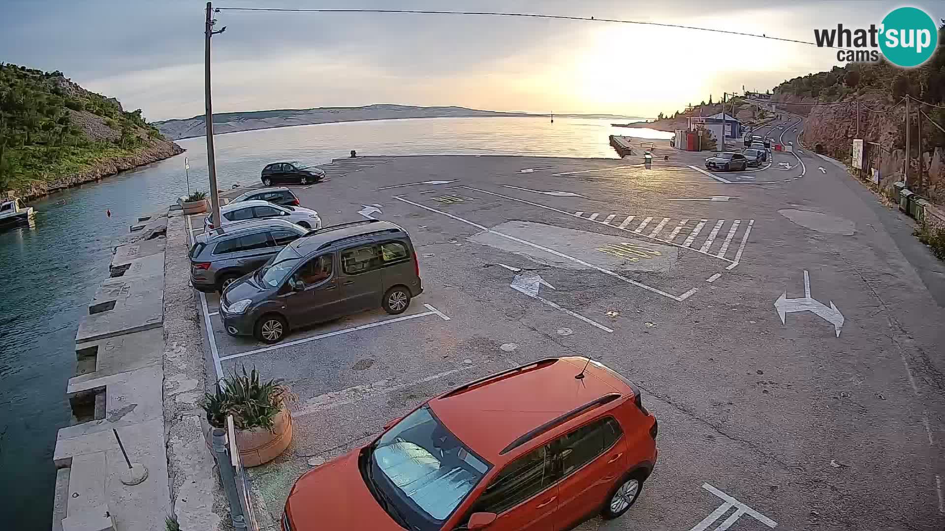 Webcam port de ferry de Prizna – vers l’île de Pag