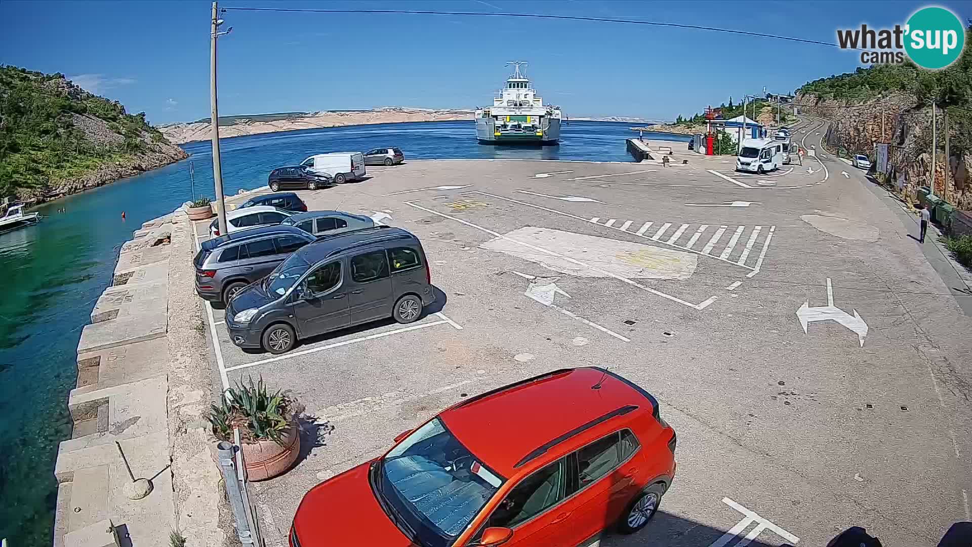 Webcam Prizna ferry port to Pag island