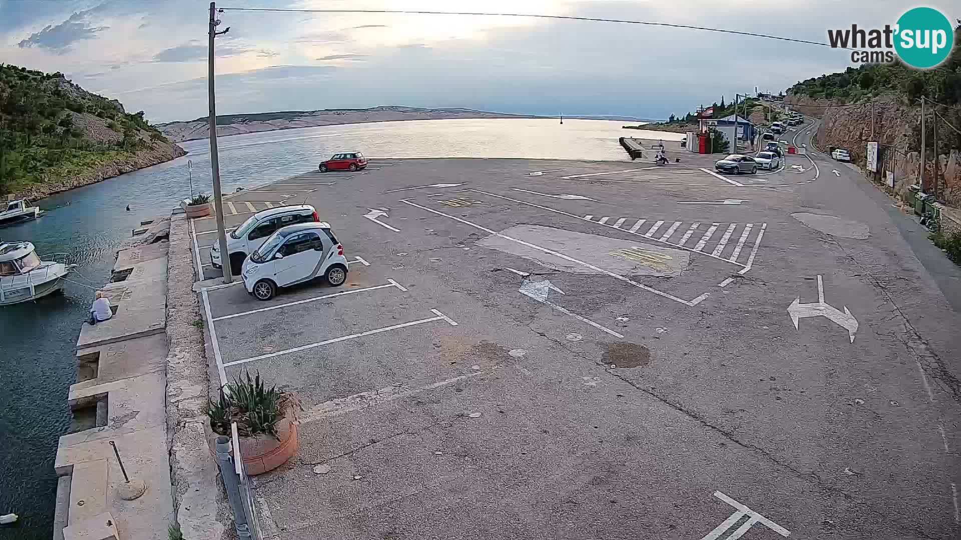 Webcam Prizna ferry port to Pag island