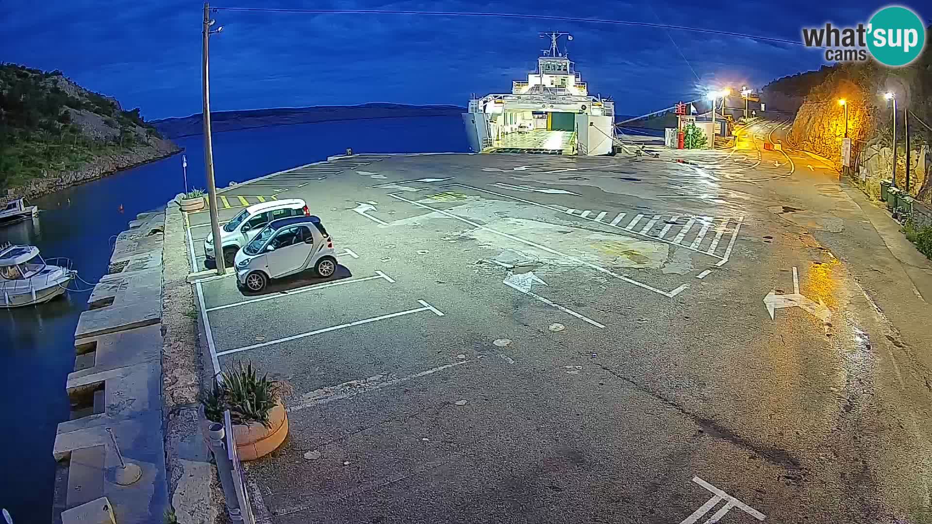 Webcam port de ferry de Prizna – vers l’île de Pag