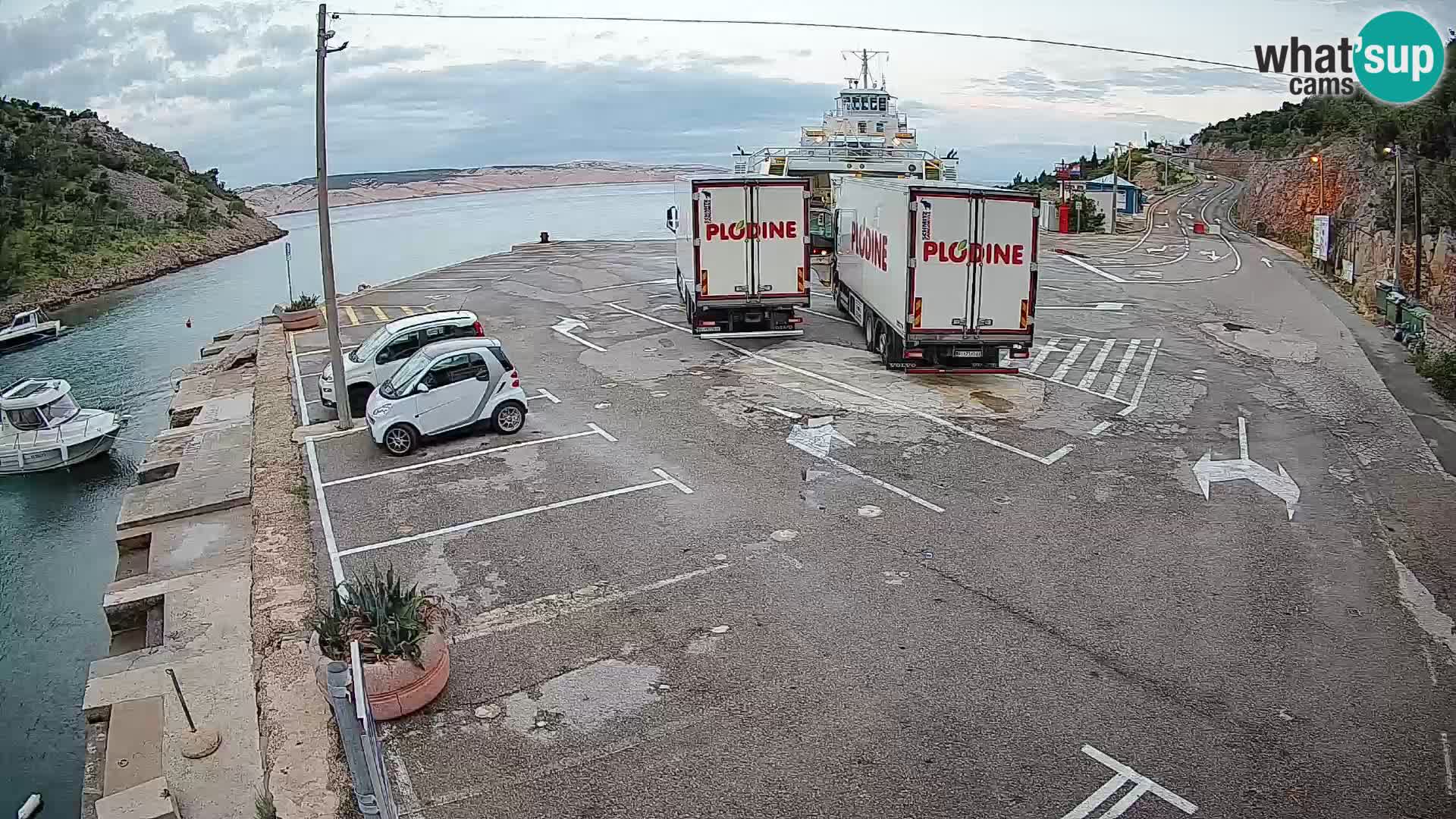 Webcam Prizna ferry port to Pag island