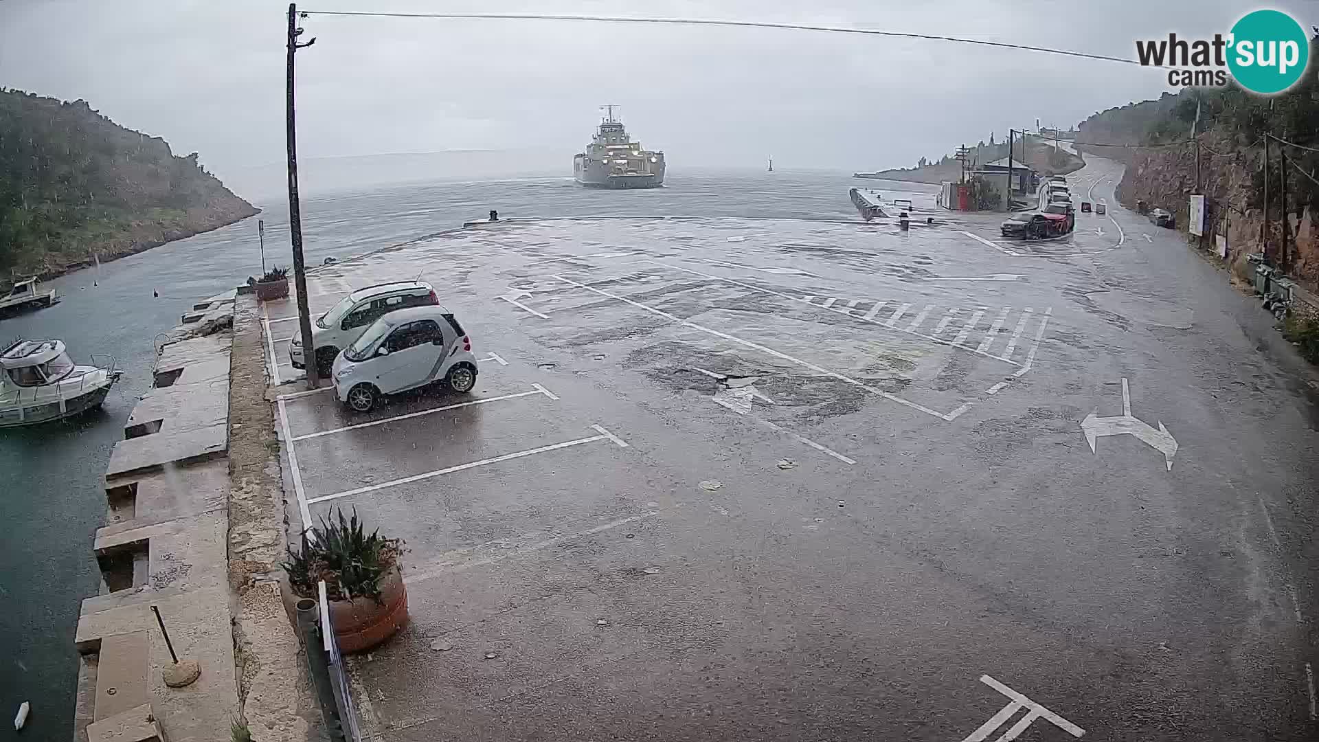 Webcam port de ferry de Prizna – vers l’île de Pag