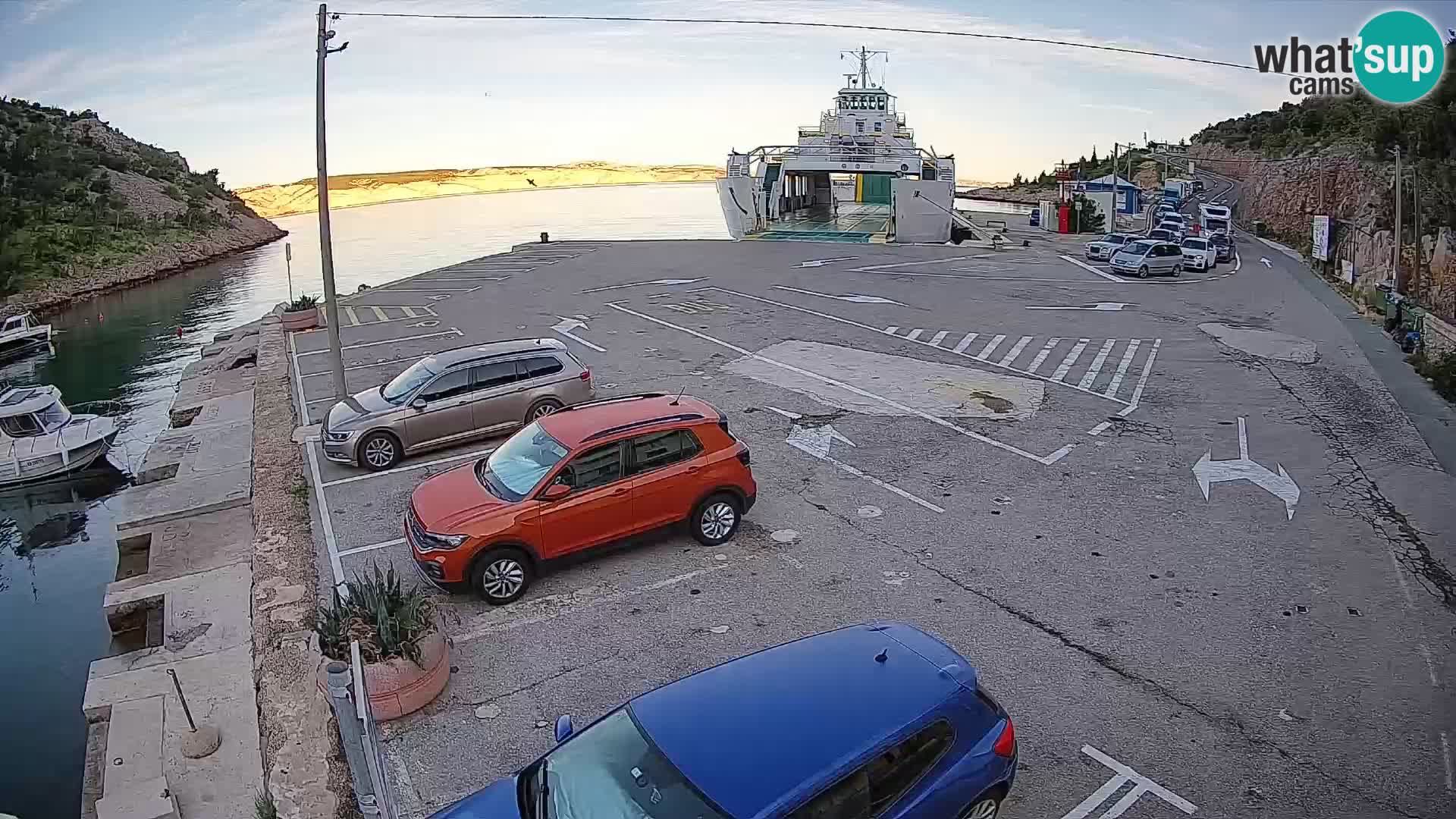 Webcam Prizna ferry port to Pag island
