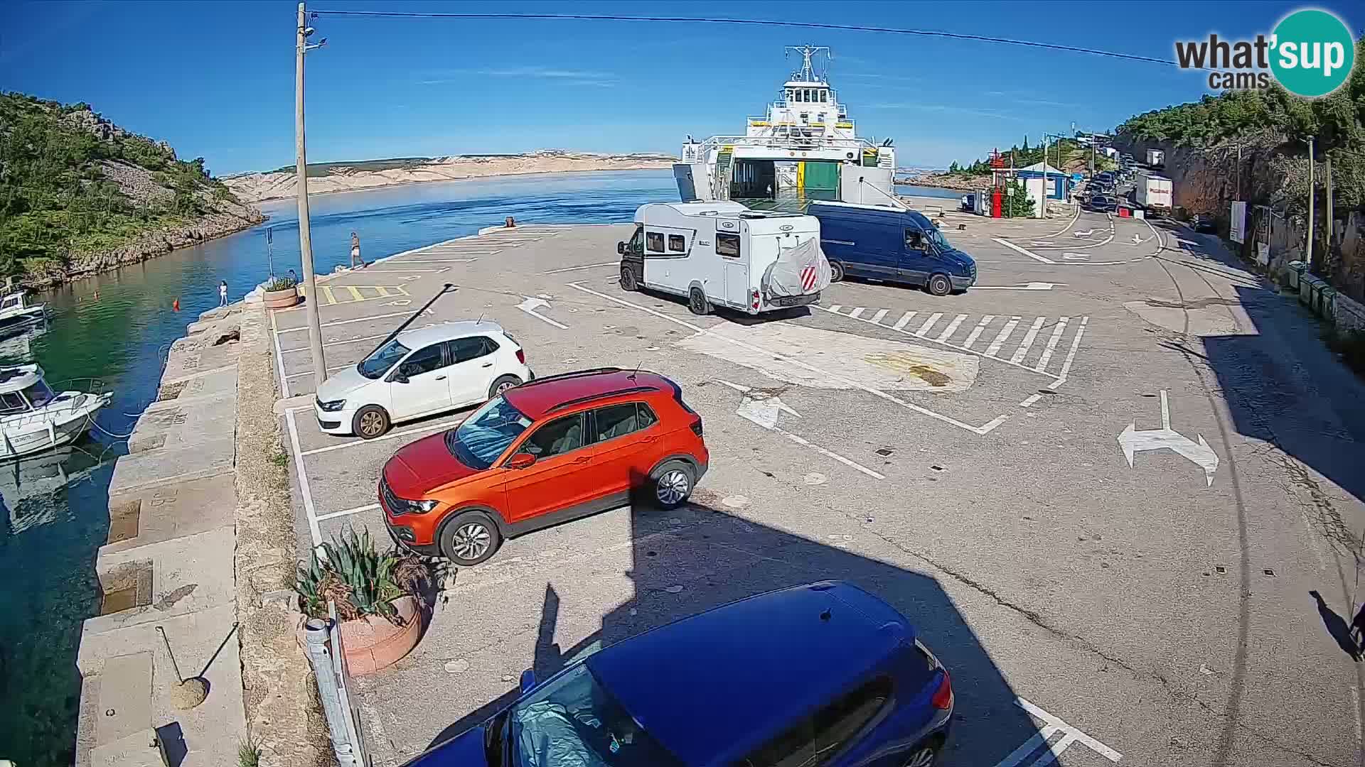 Webcam Prizna ferry port to Pag island