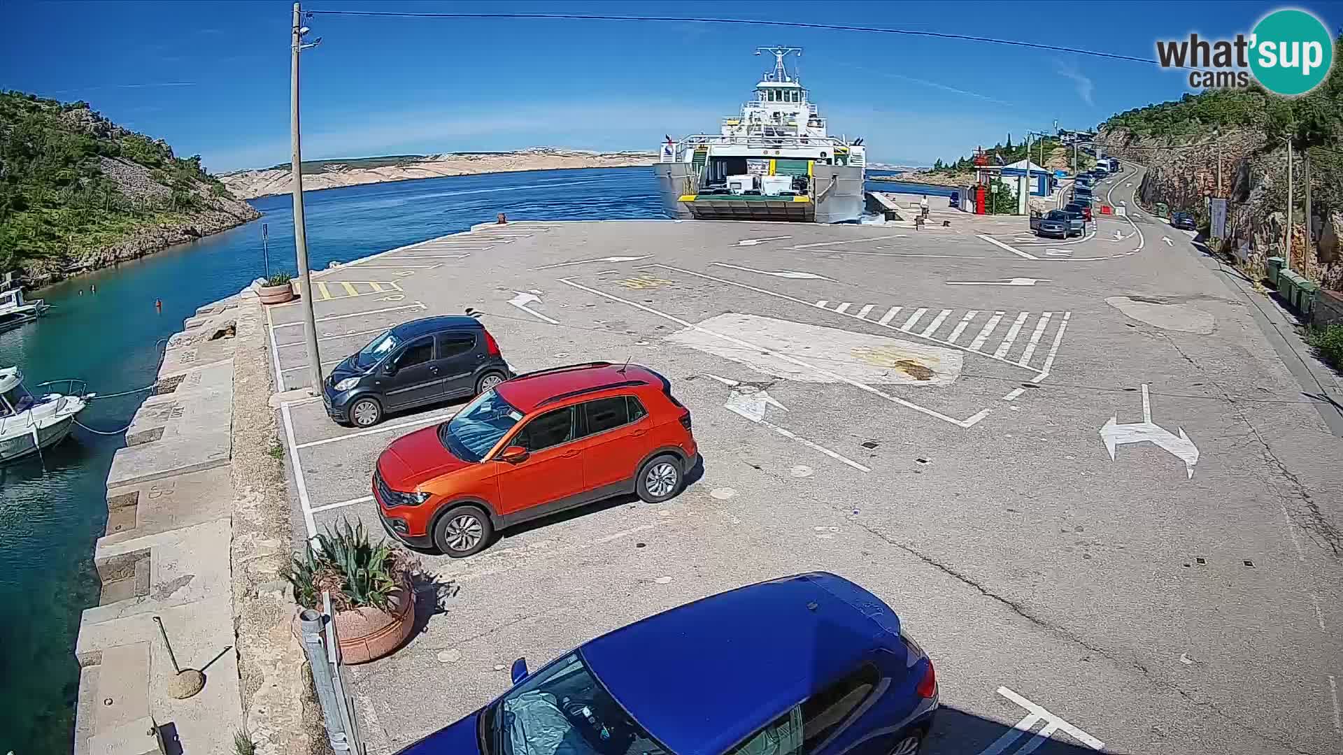 Webcam Prizna ferry port to Pag island