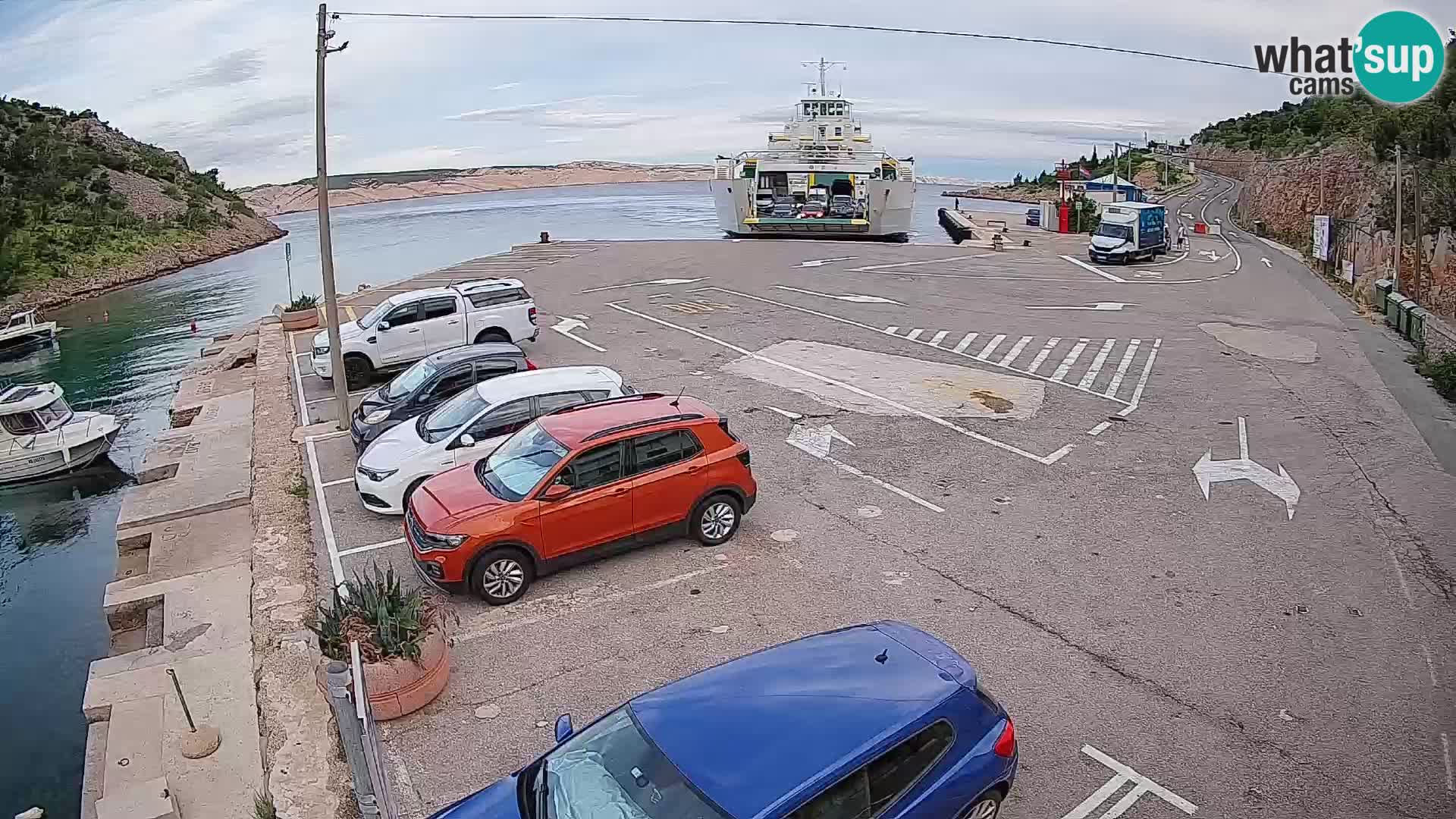 Webcam Prizna ferry port to Pag island