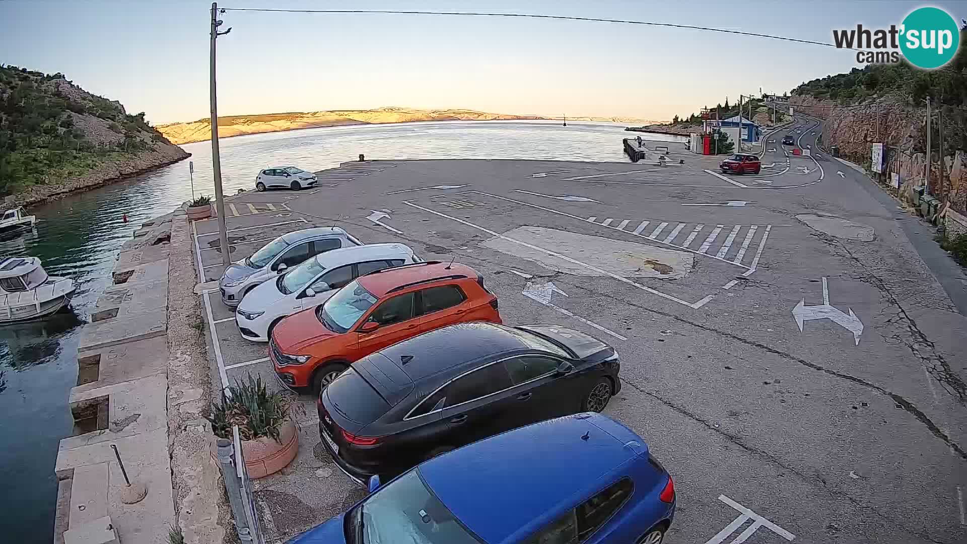 Webcam port de ferry de Prizna – vers l’île de Pag