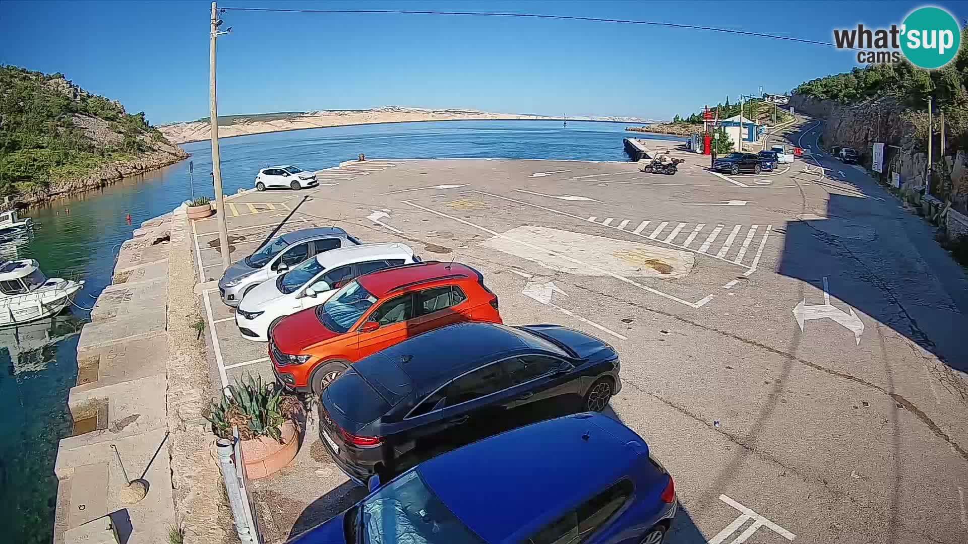 Webcam Prizna ferry port to Pag island