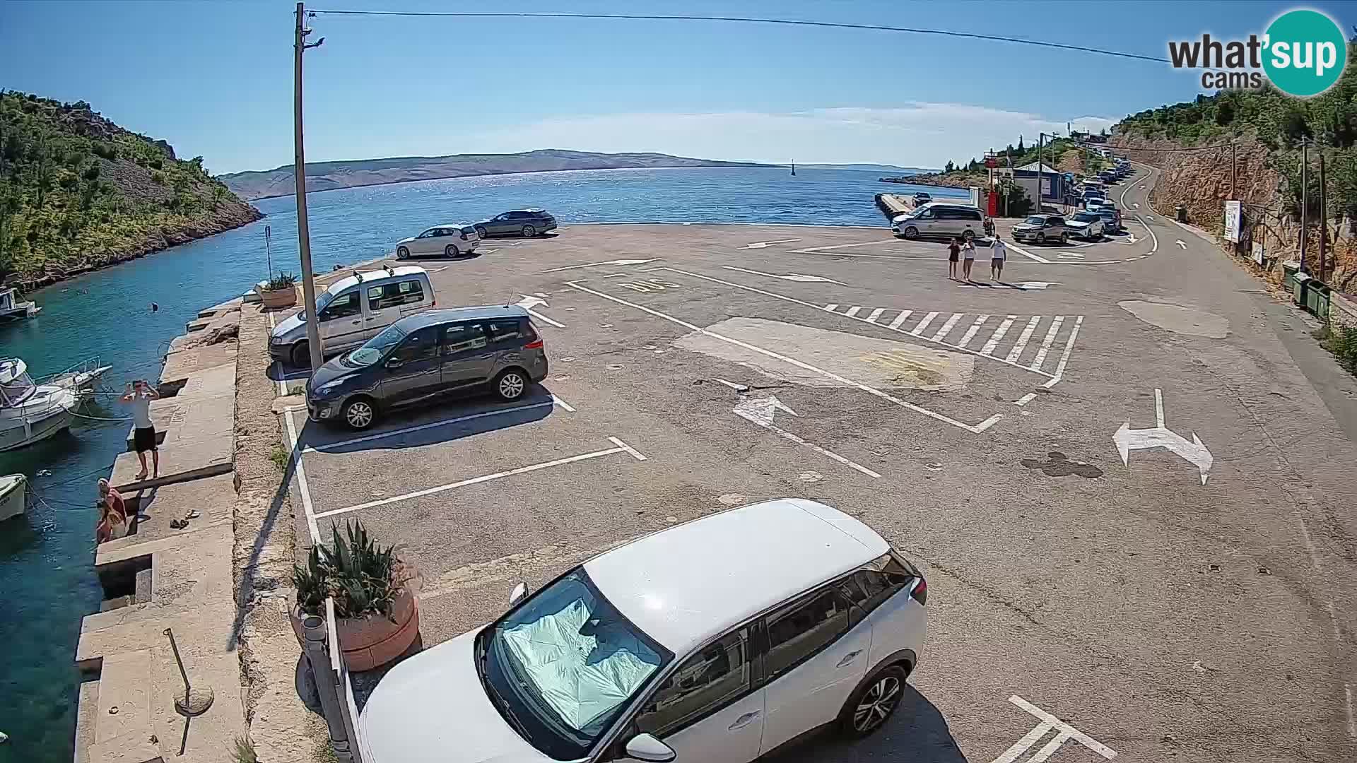 Webcam del puerto de ferris de Prizna – hacia la isla de Pag