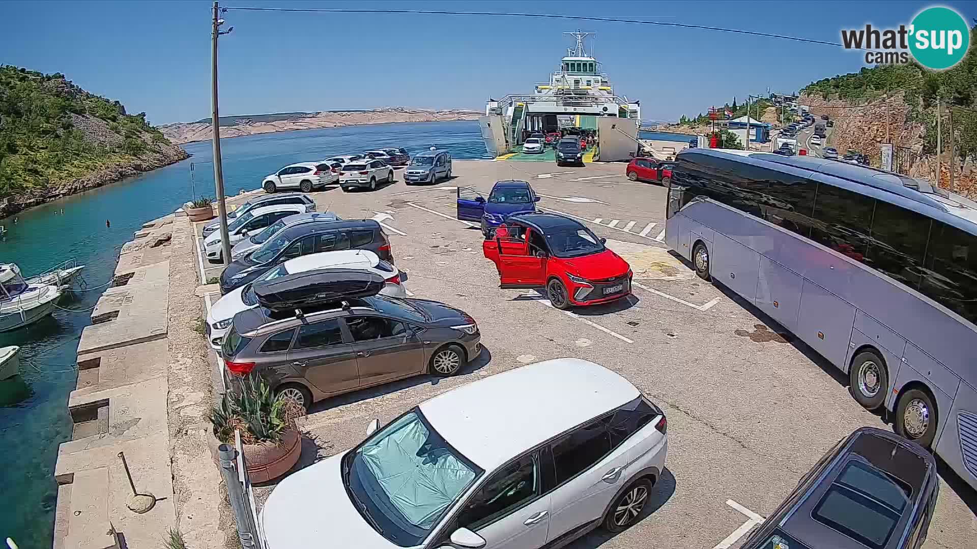 Webcam Prizna ferry port to Pag island