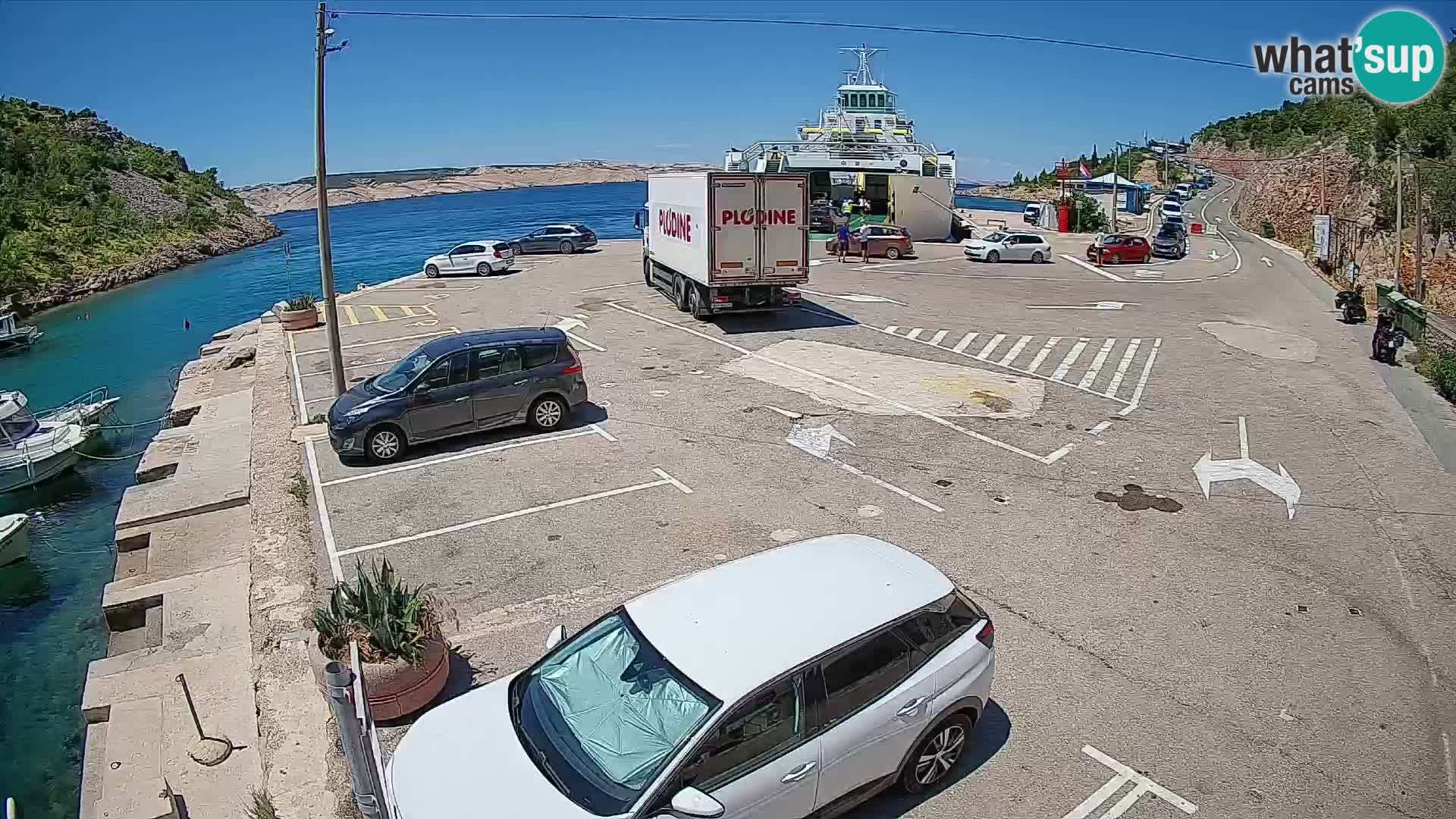 Webcam Prizna ferry port to Pag island