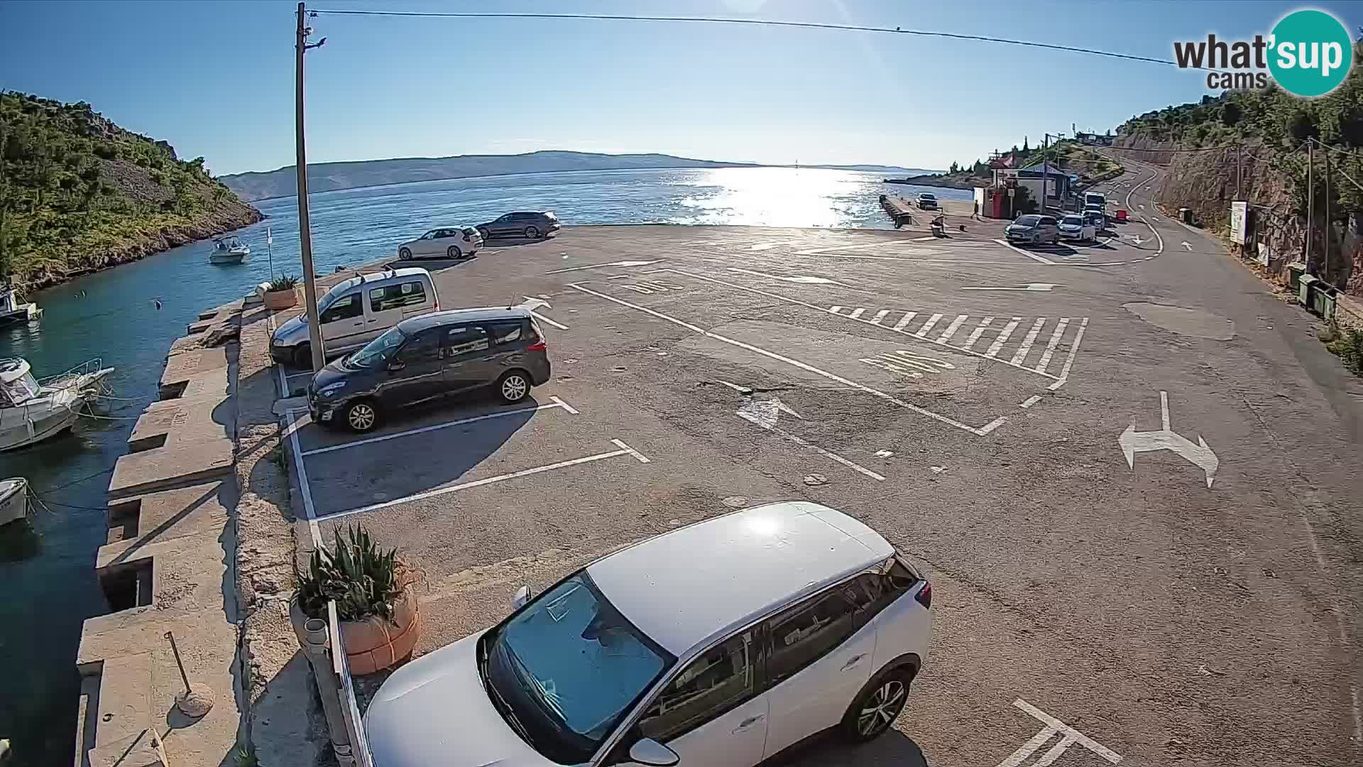 Webcam Prizna ferry port to Pag island