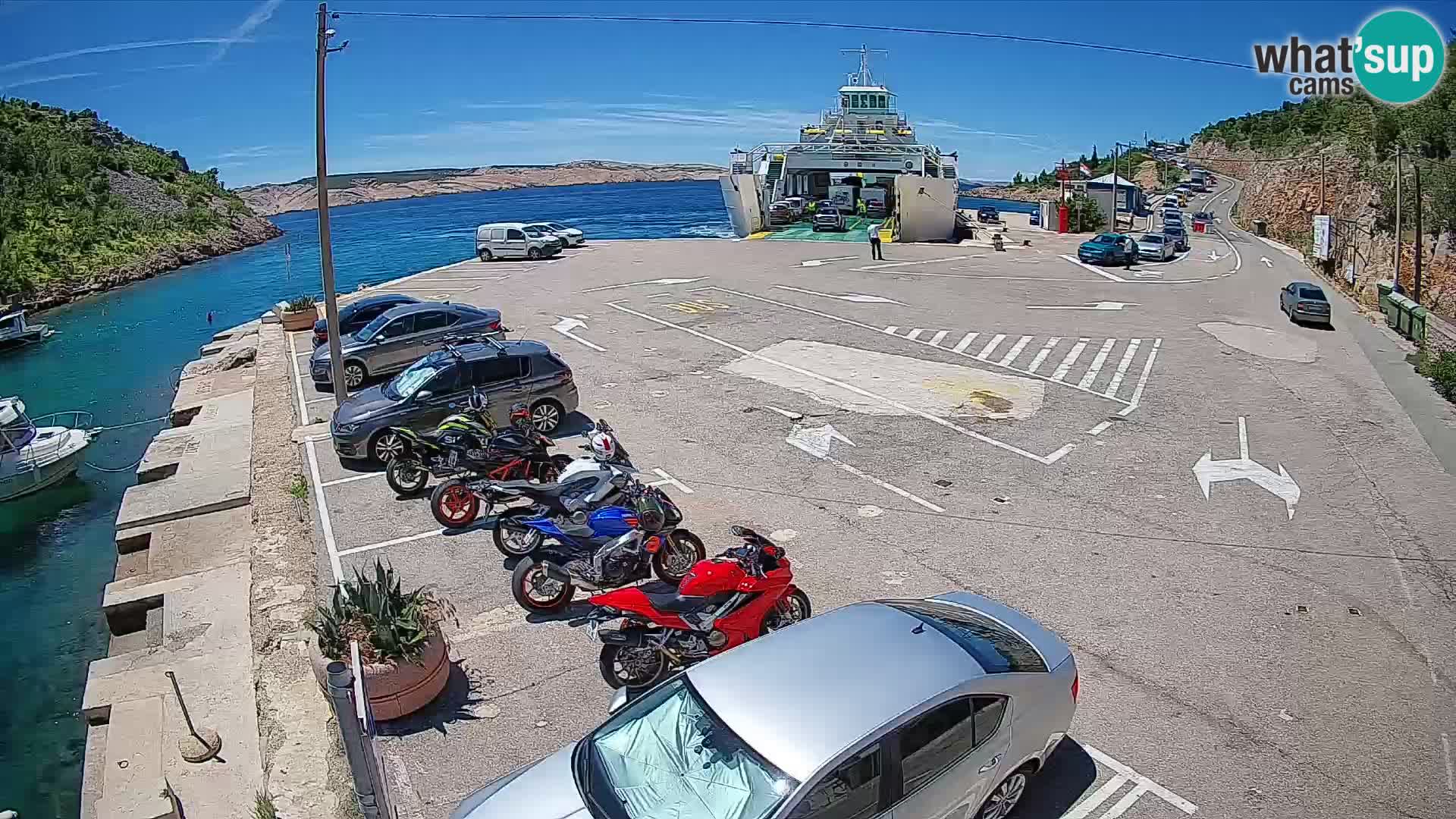 Webcam Prizna ferry port to Pag island
