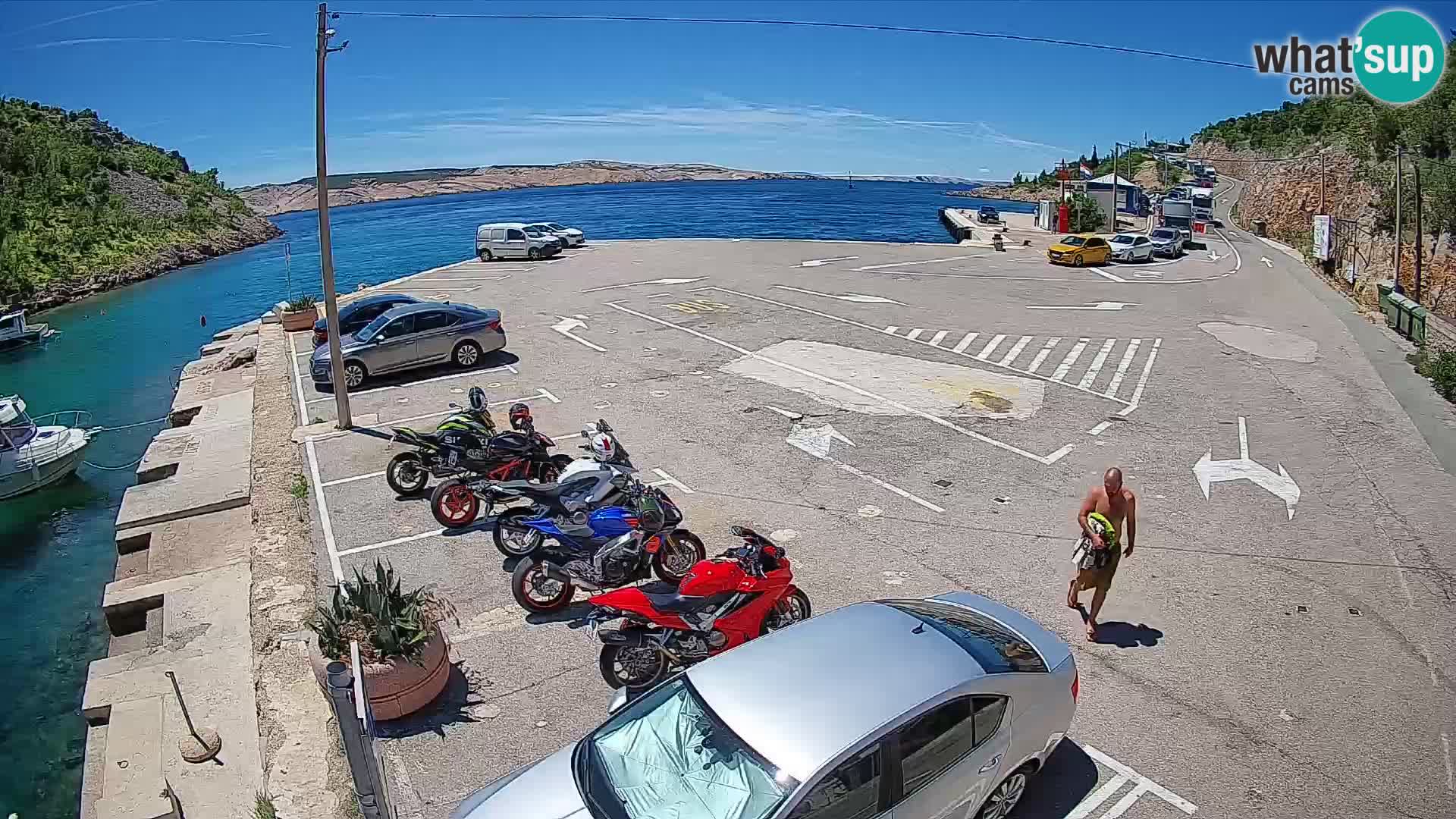 Webcam Prizna ferry port to Pag island