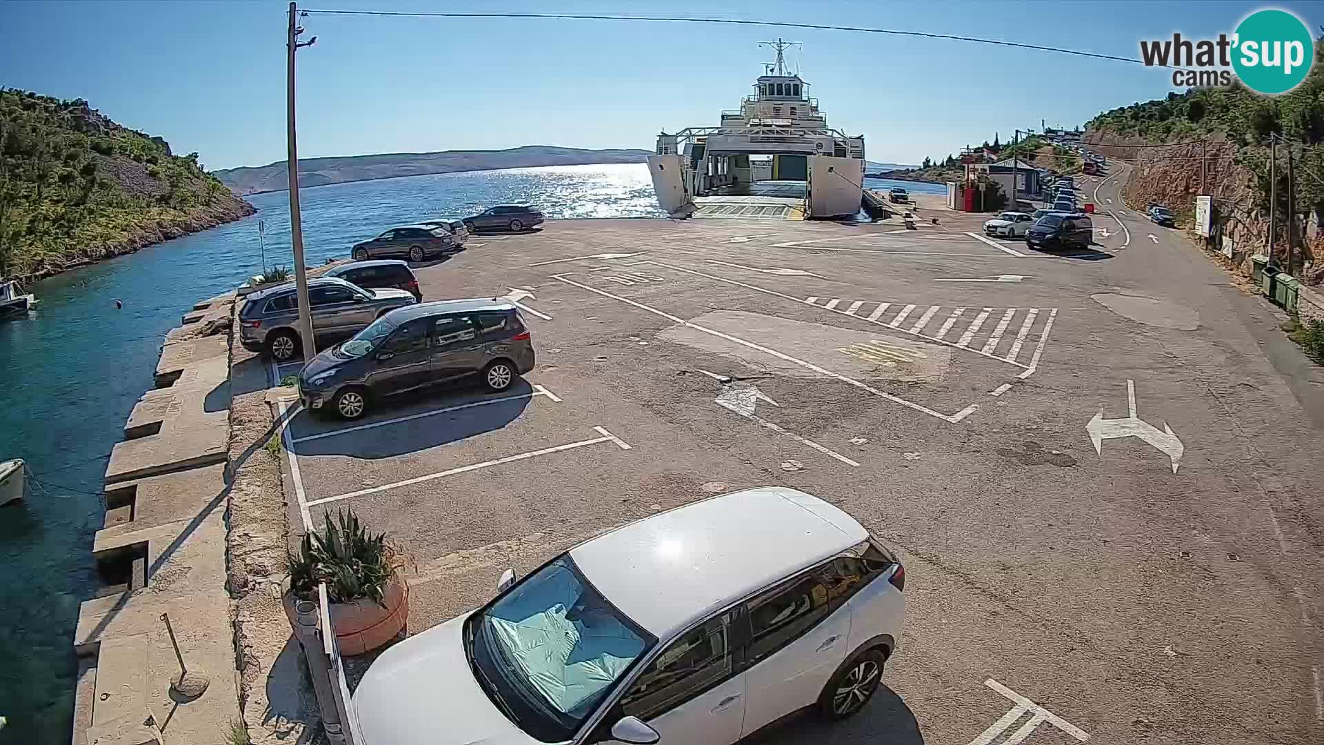 Webcam port de ferry de Prizna – vers l’île de Pag