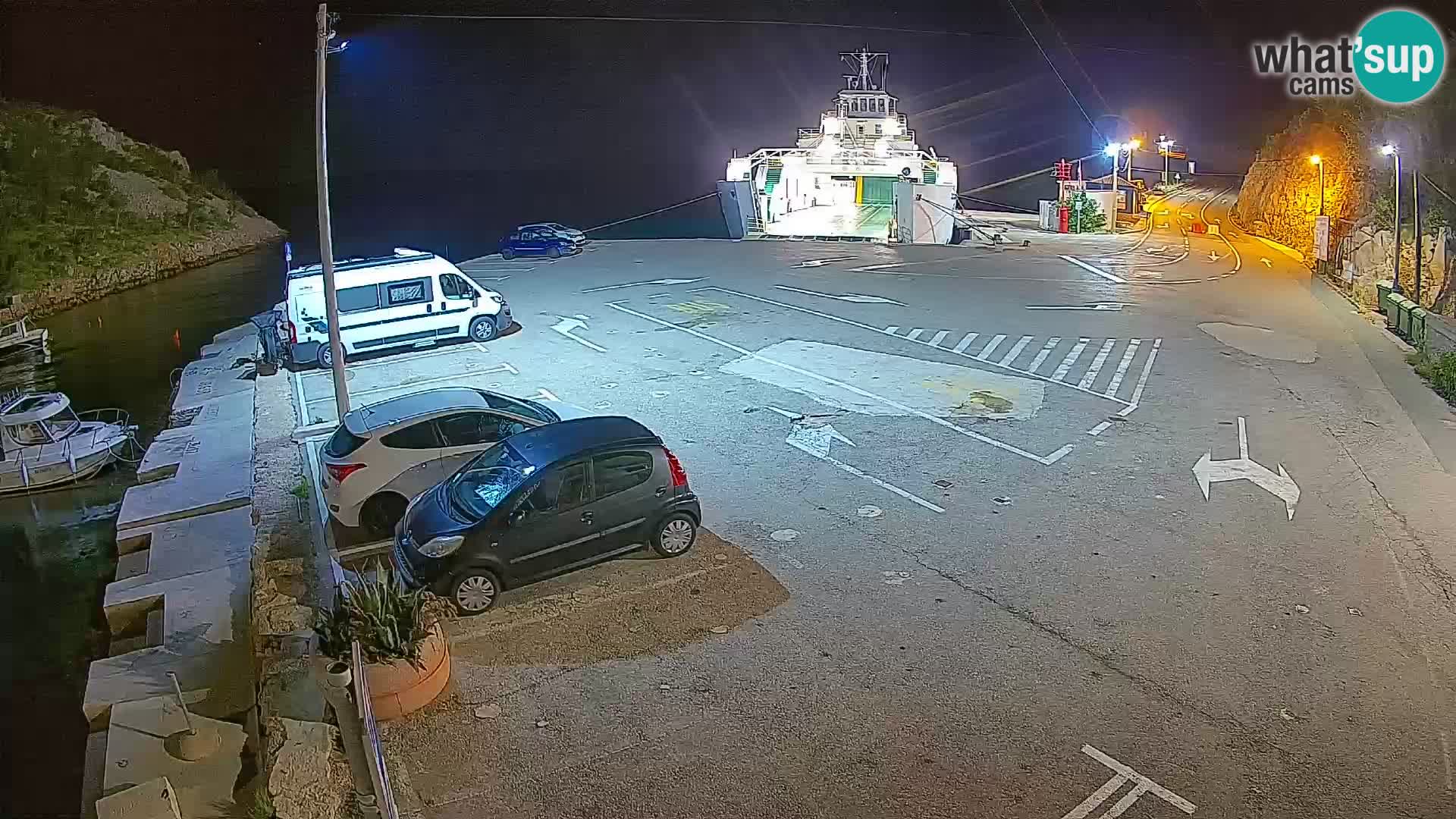 Webcam Prizna ferry port to Pag island