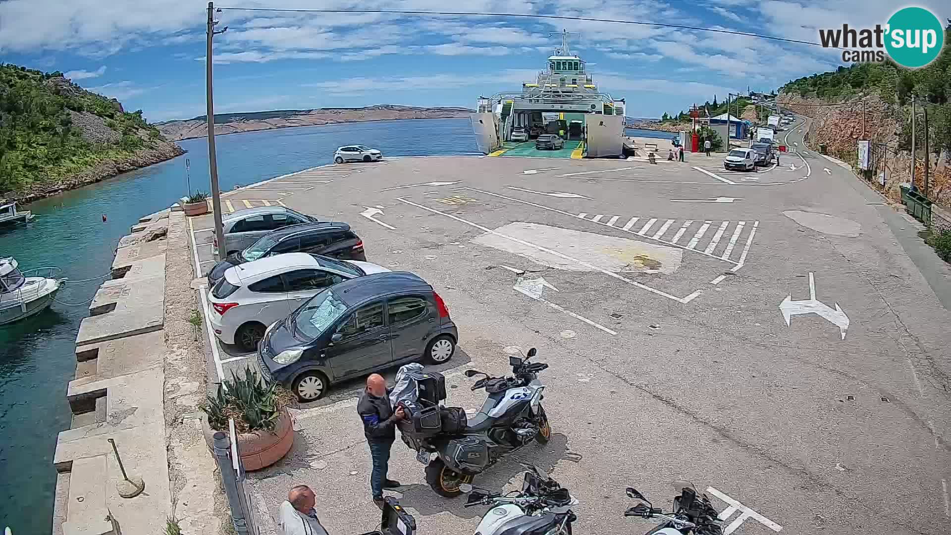 Webcam Prizna ferry port to Pag island