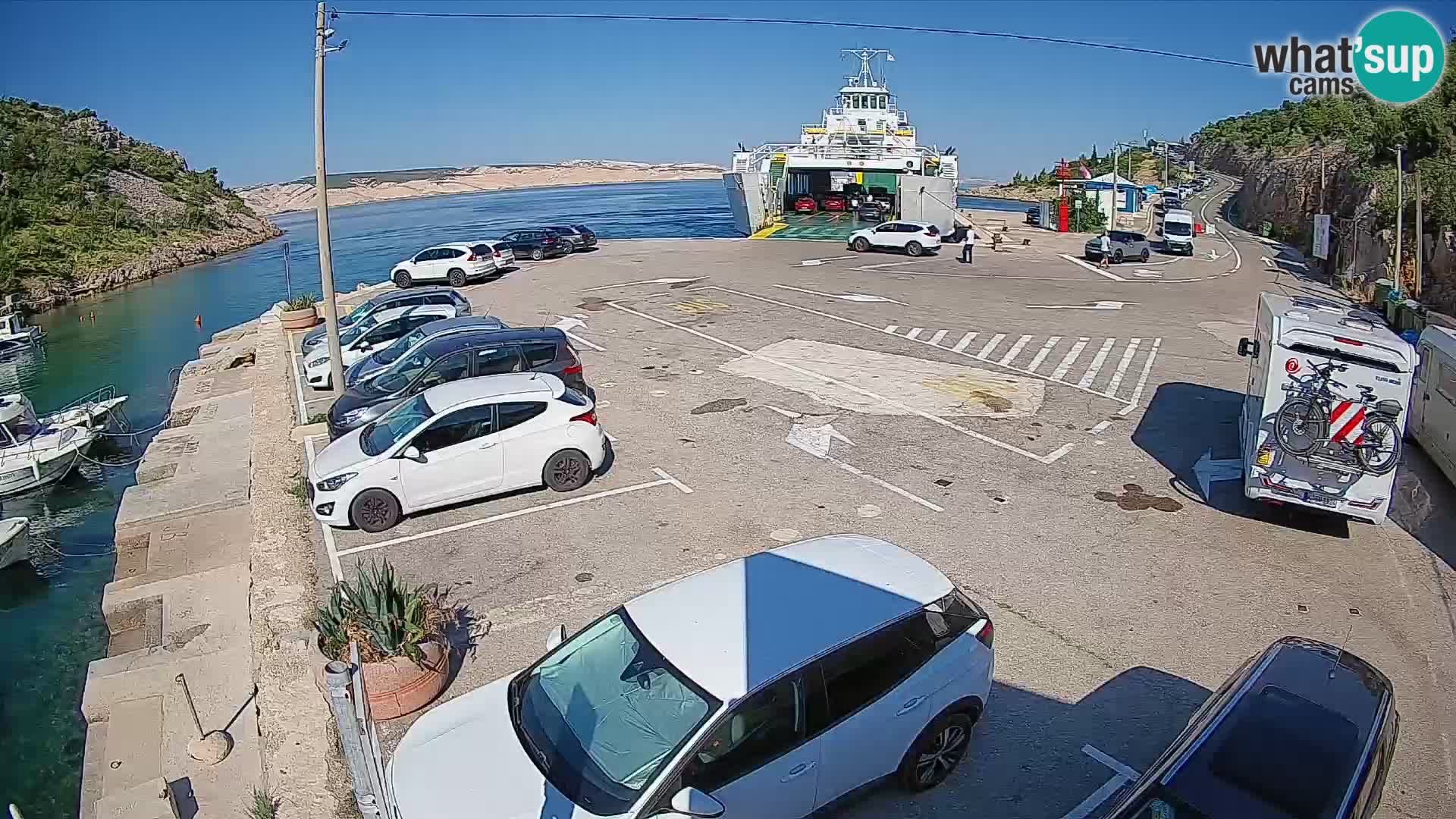 Webcam Prizna ferry port to Pag island