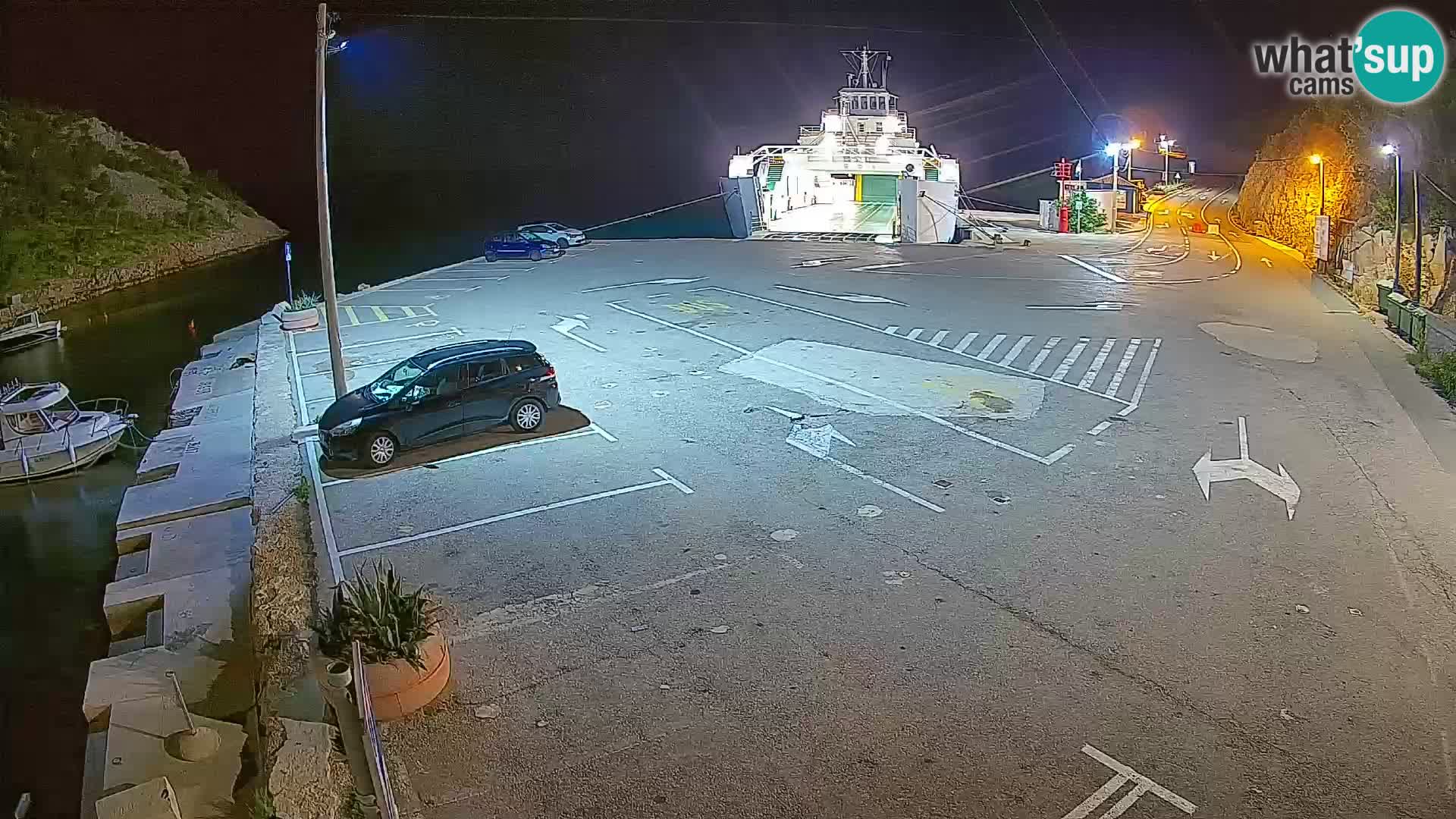 Webcam Prizna ferry port to Pag island