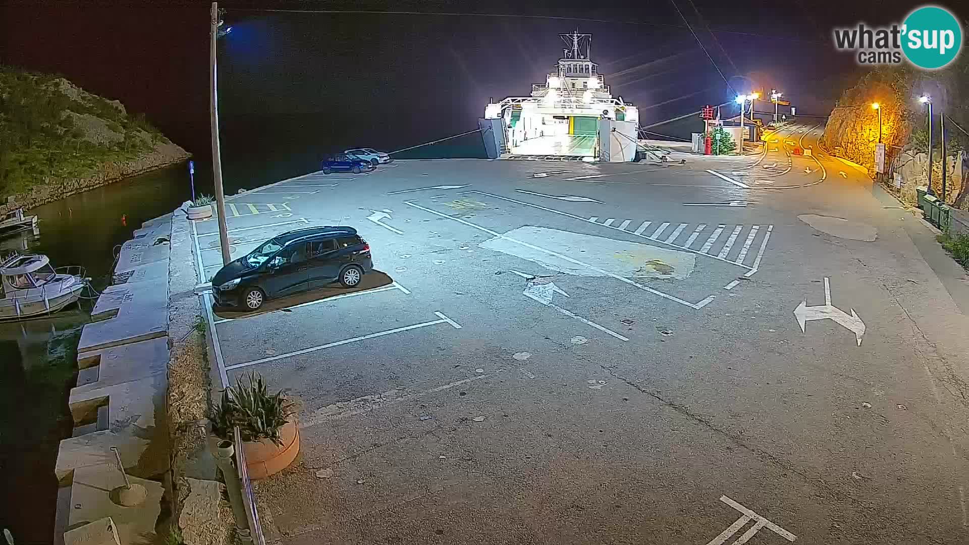 Webcam Prizna ferry port to Pag island