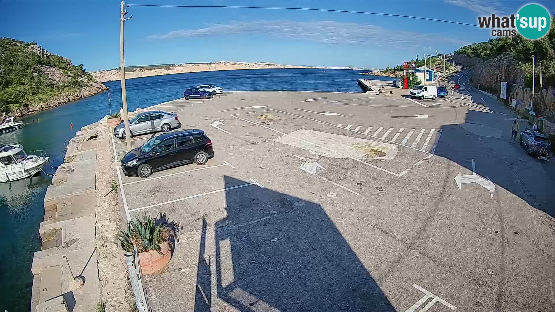 Webcam Prizna ferry port to Pag island