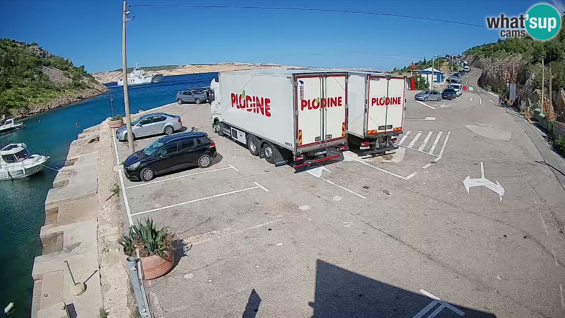 Webcam Prizna ferry port to Pag island