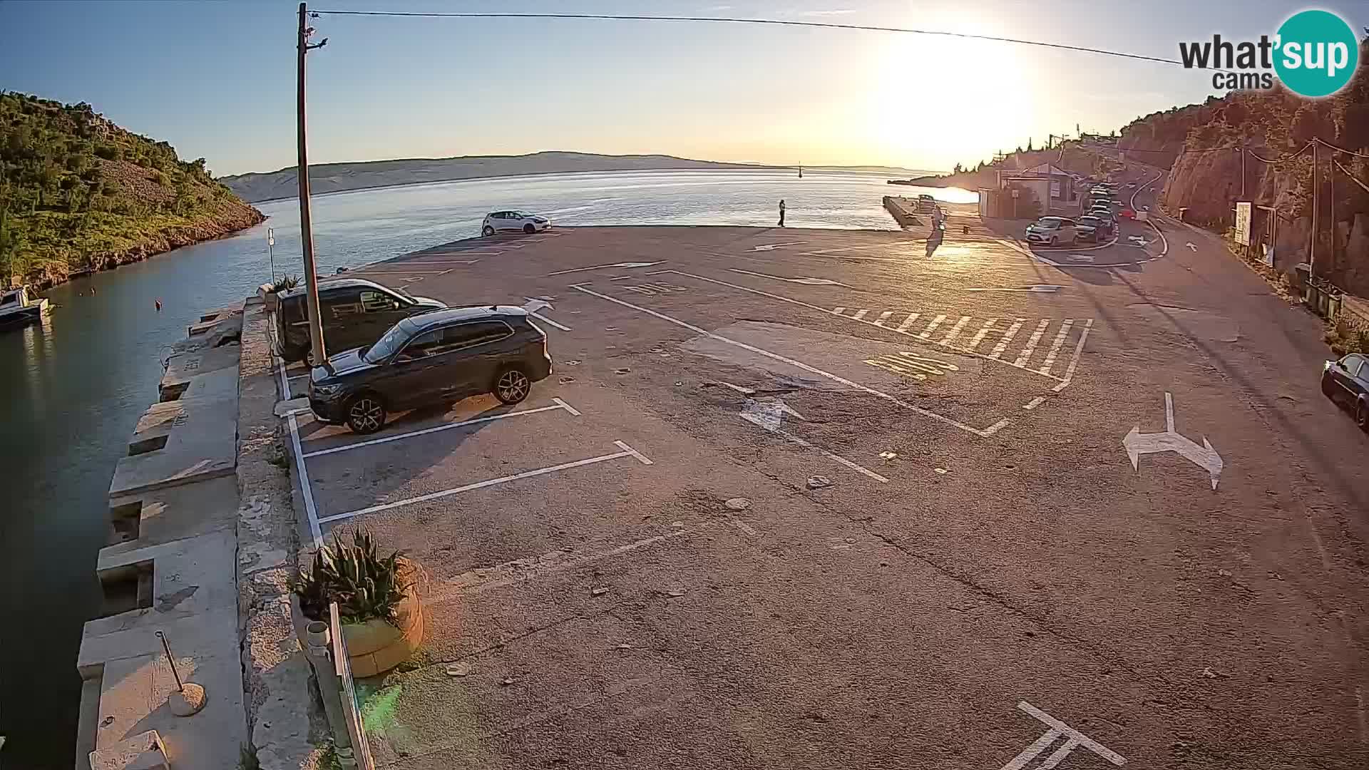 Webcam Prizna ferry port to Pag island