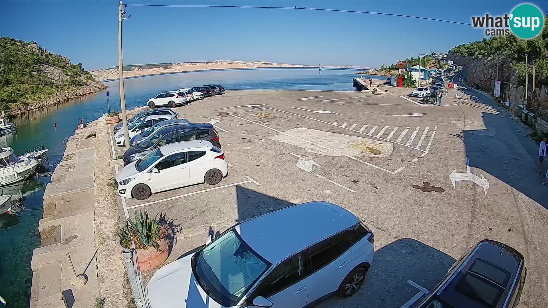 Webcam Prizna ferry port to Pag island