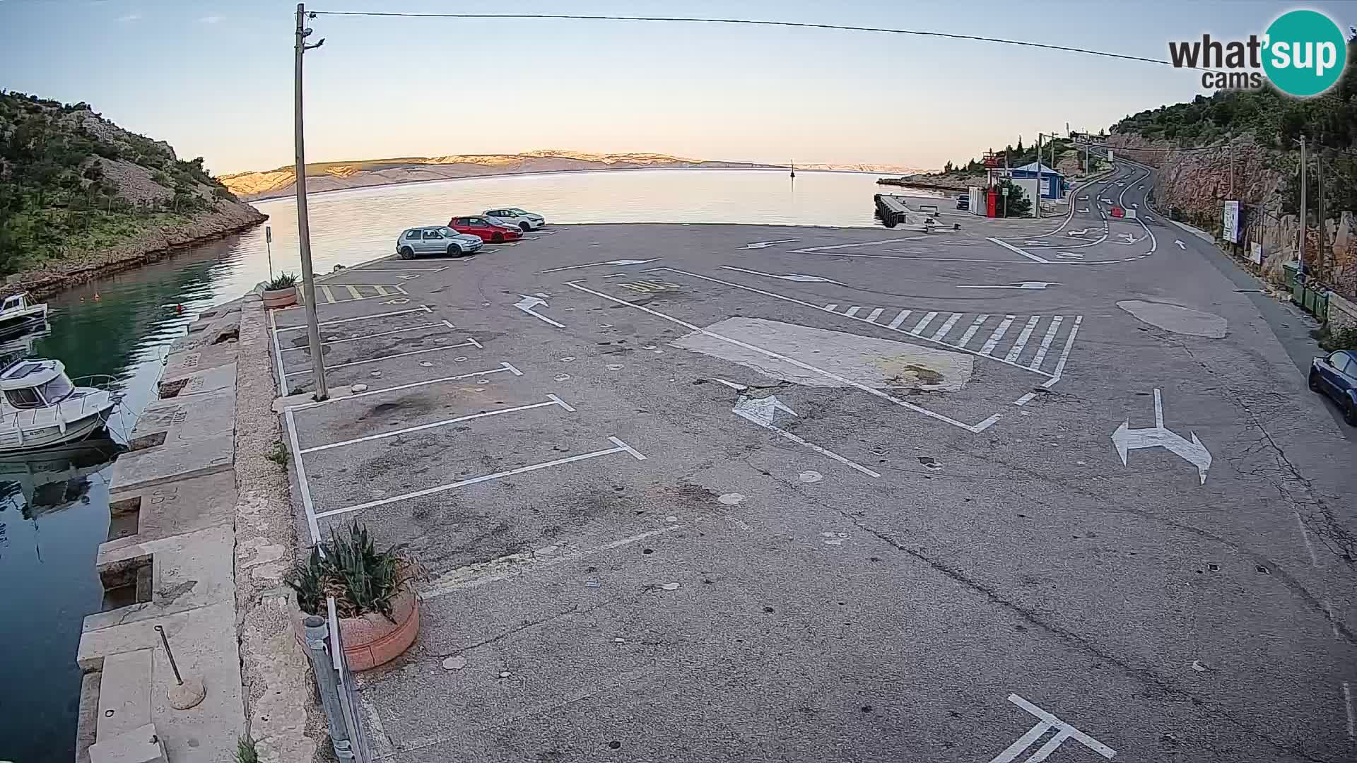 Webcam Prizna ferry port to Pag island