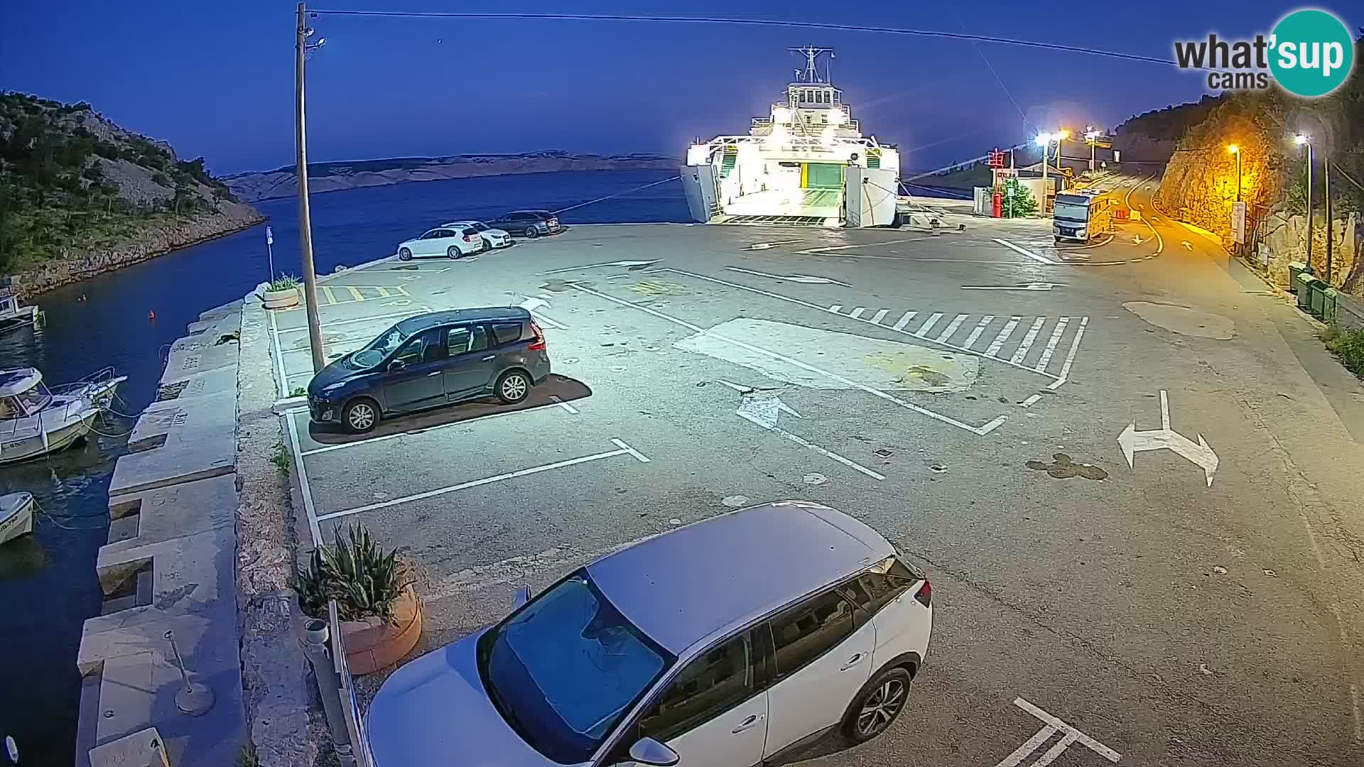 Webcam Fährhafen Prizna – zur Insel Pag
