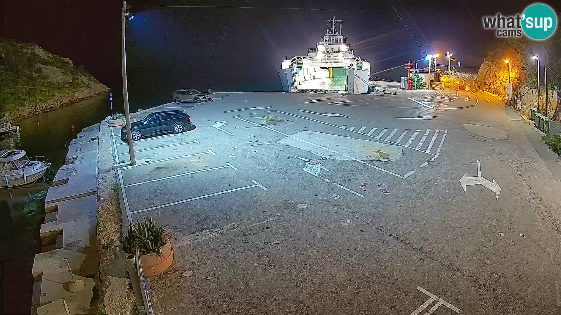 Webcam Prizna ferry port to Pag island