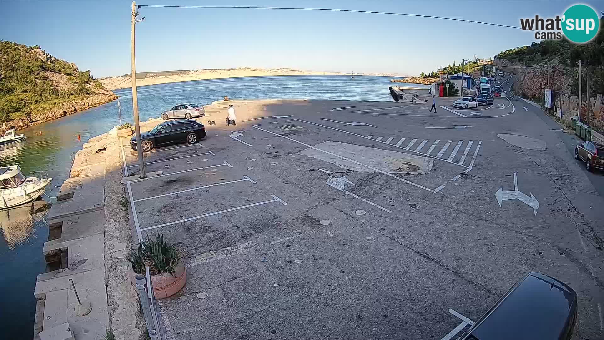 Webcam Prizna ferry port to Pag island