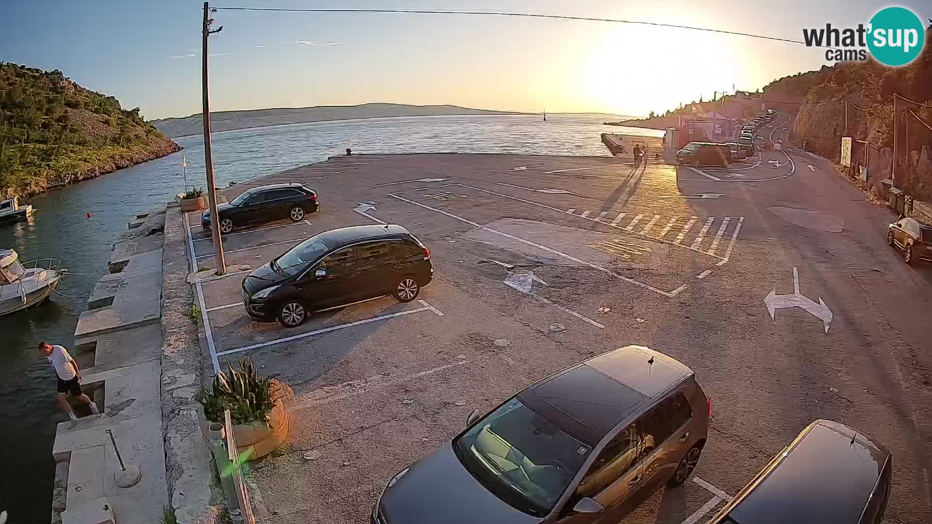 Webcam Prizna ferry port to Pag island