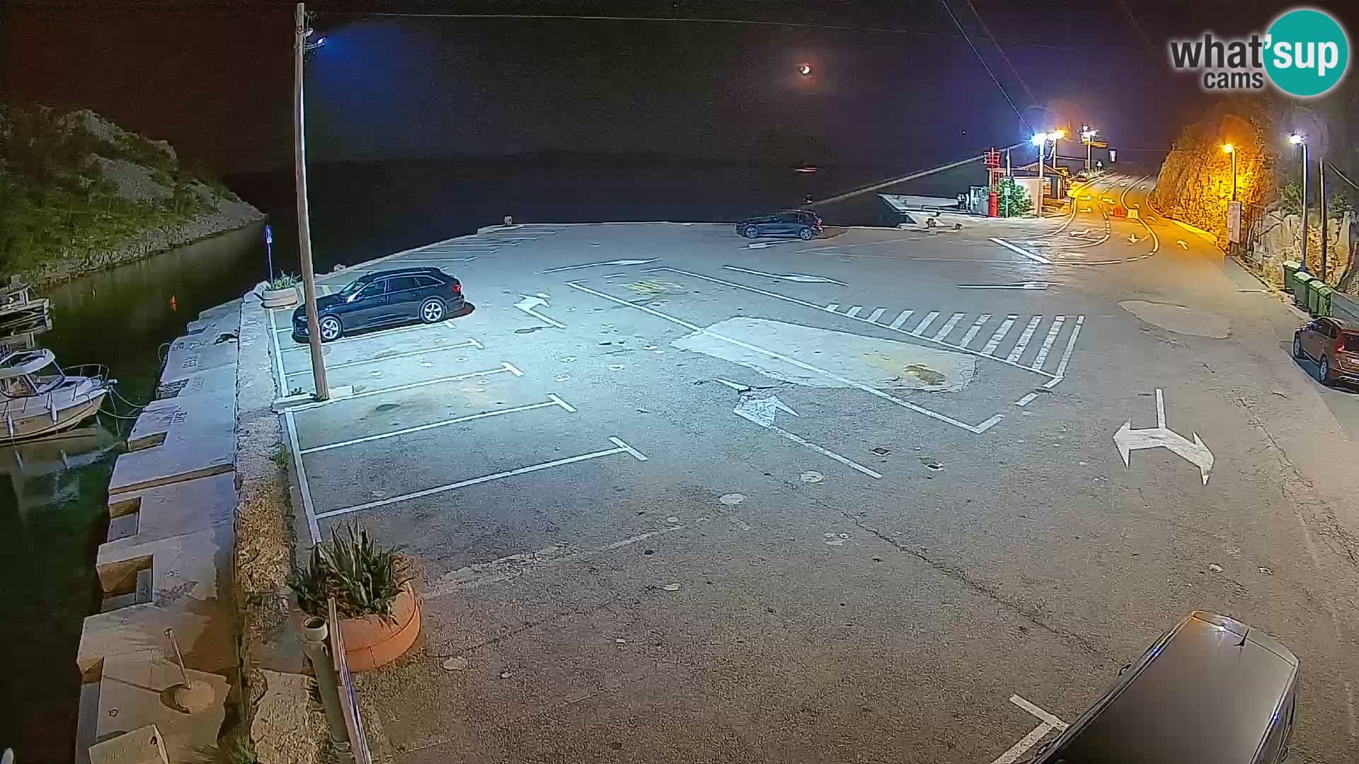 Webcam del puerto de ferris de Prizna – hacia la isla de Pag