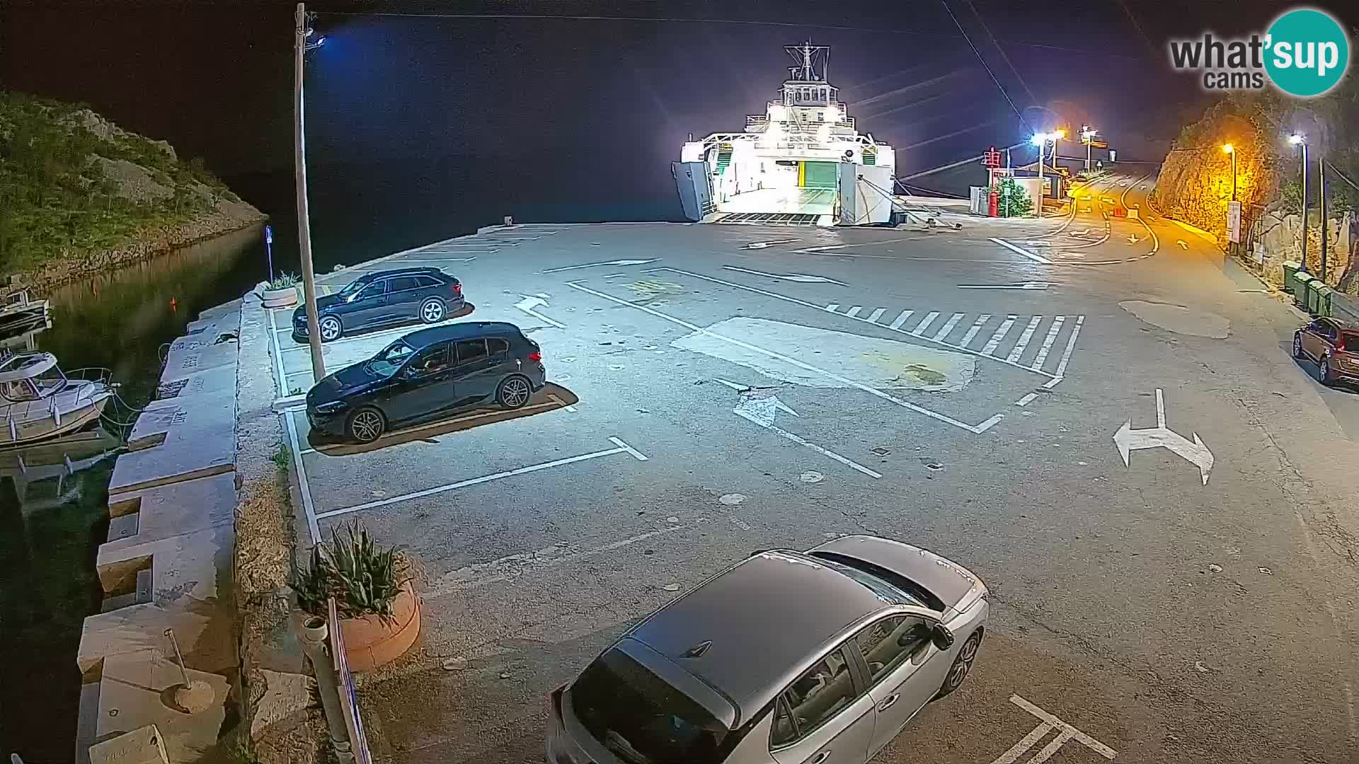 Webcam Prizna ferry port to Pag island