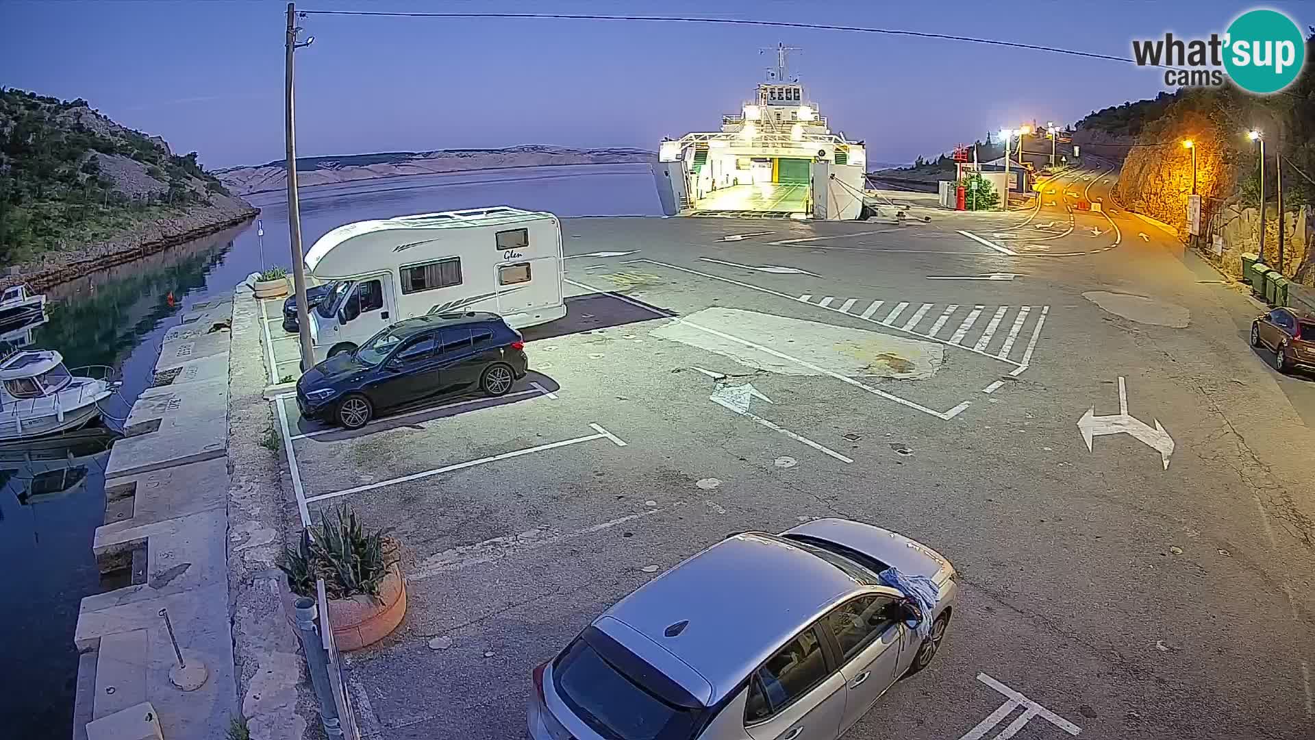 Webcam Prizna ferry port to Pag island